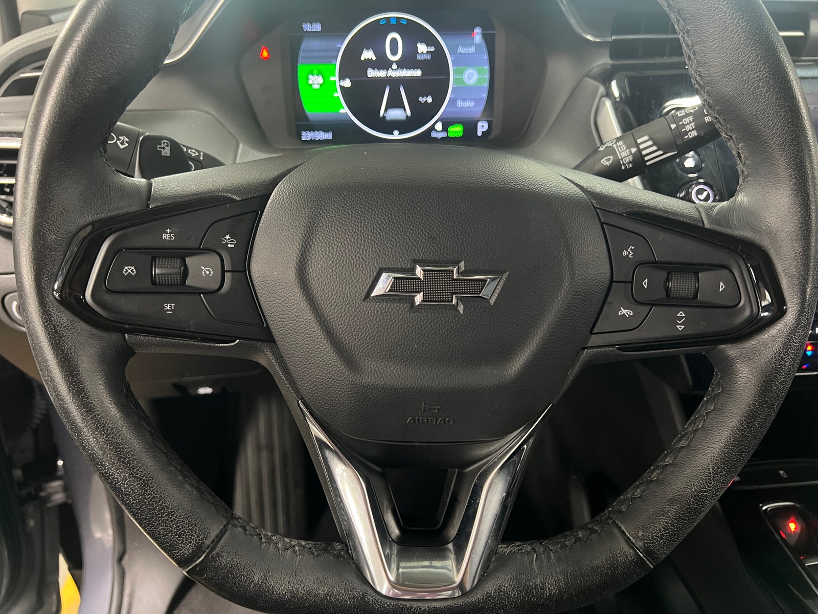 Thumbnail: 2023 Chevrolet Bolt EUV - 4