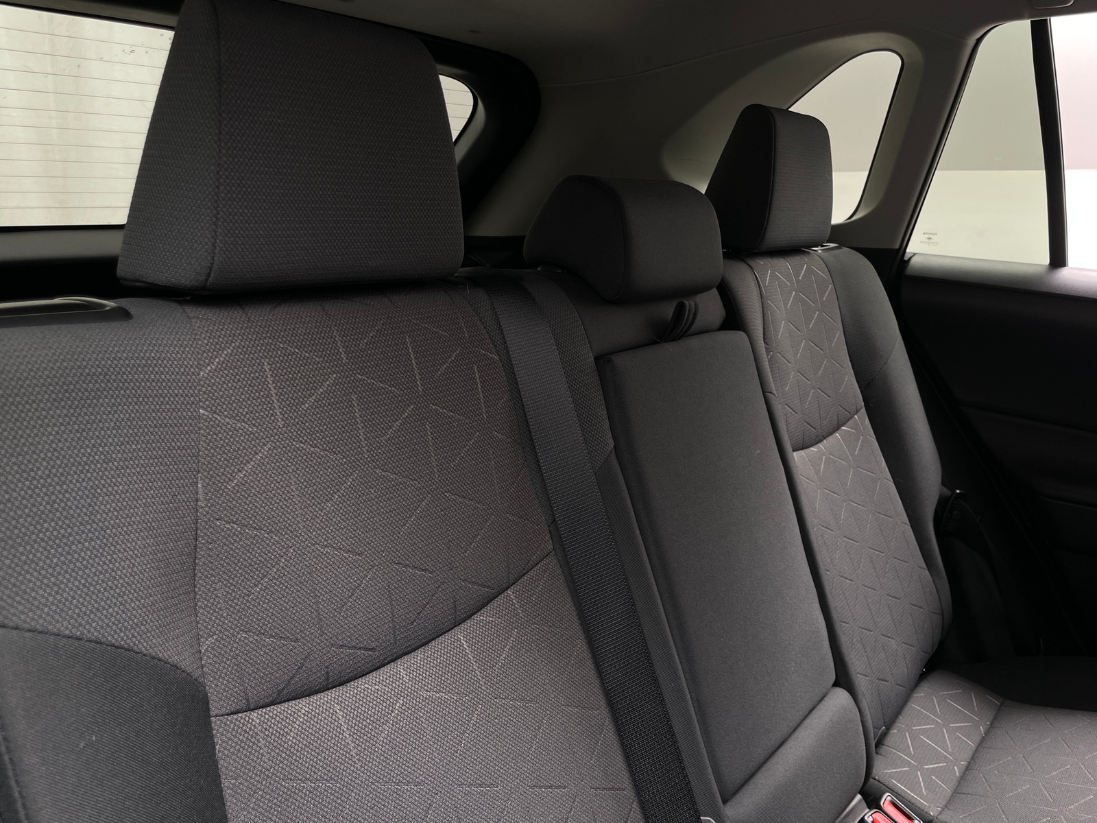 Thumbnail: 2019 Toyota RAV4 - 6