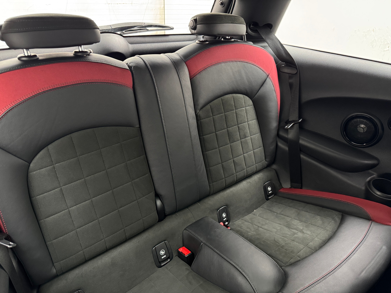 Thumbnail: 2019 MINI Cooper Hardtop - 6
