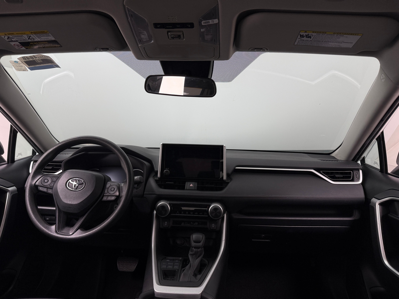 Thumbnail: 2024 Toyota RAV4 - 3