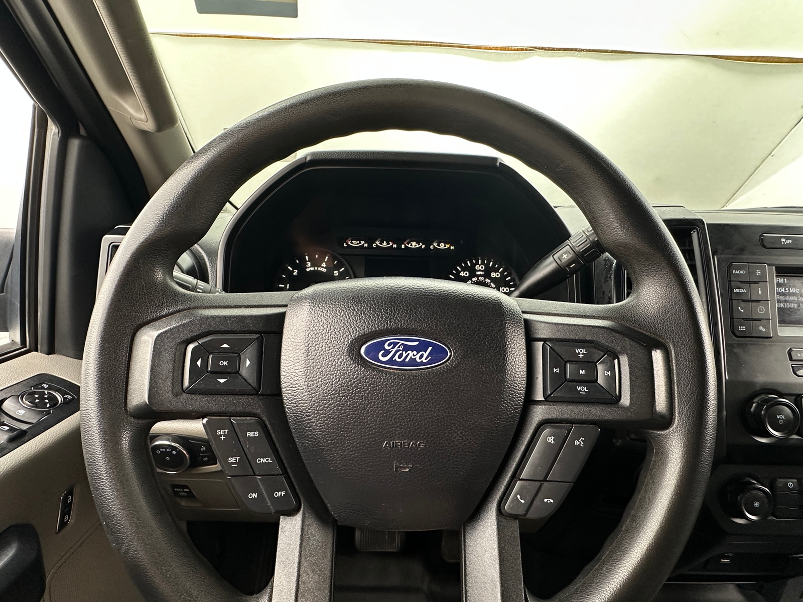 Thumbnail: 2020 Ford Econoline - 5