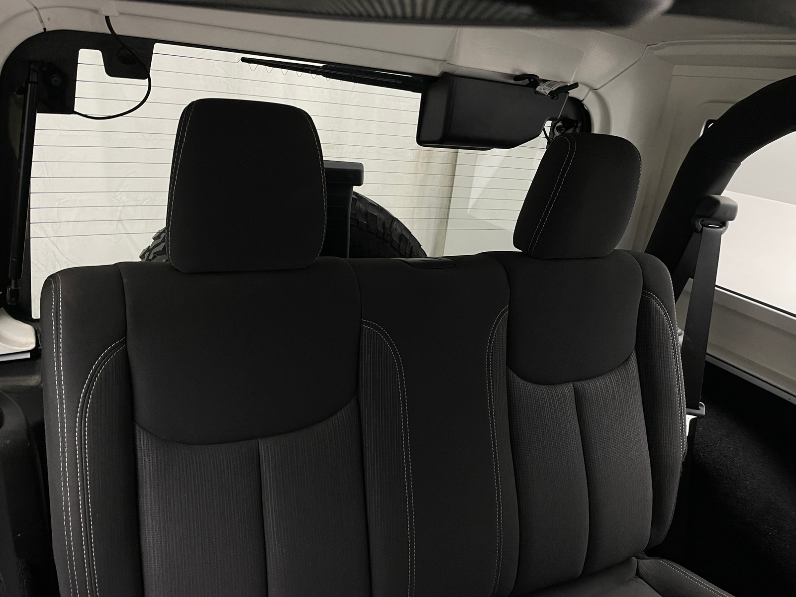 Thumbnail: 2017 Jeep Wrangler - 6