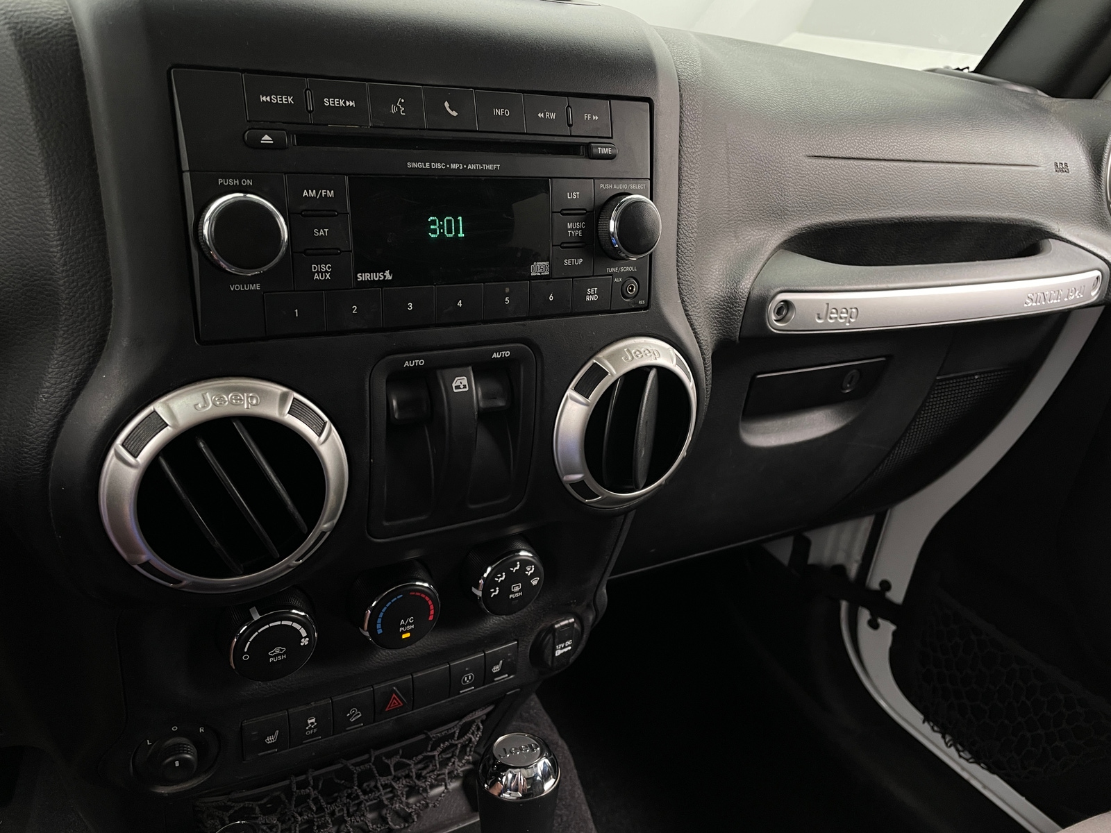 Thumbnail: 2017 Jeep Wrangler - 4