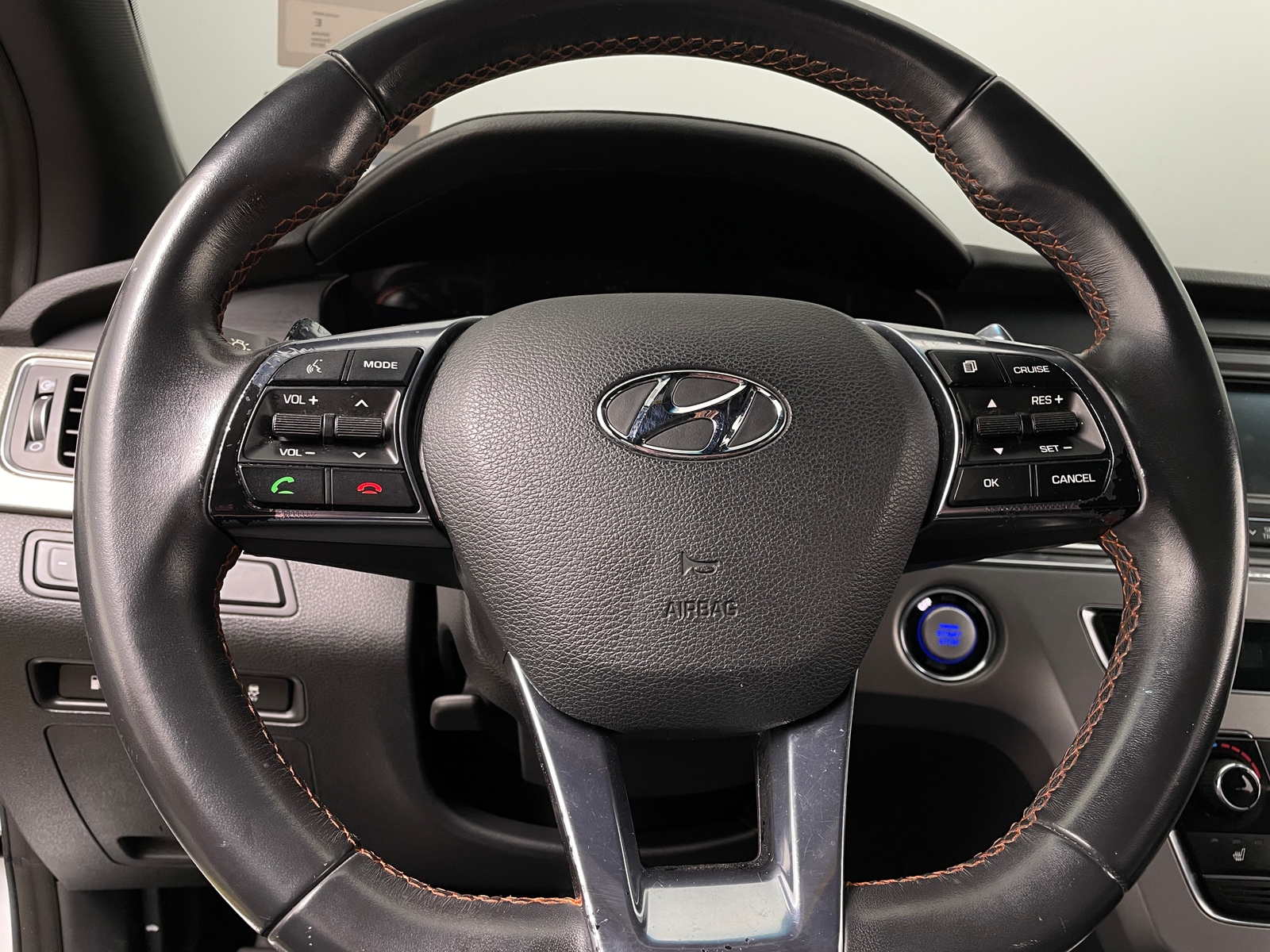 Thumbnail: 2015 Hyundai Sonata - 4