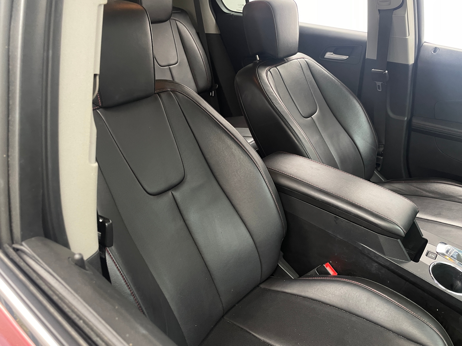 Thumbnail: 2011 Chevrolet Equinox - 2