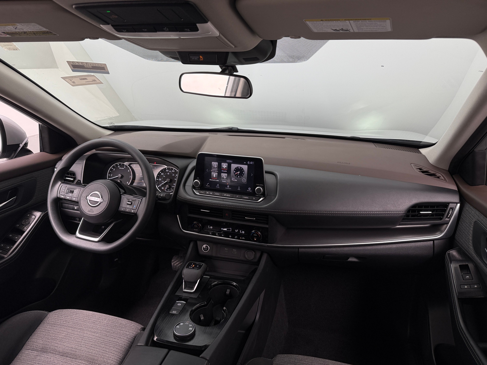 Thumbnail: 2023 Nissan Rogue - 3