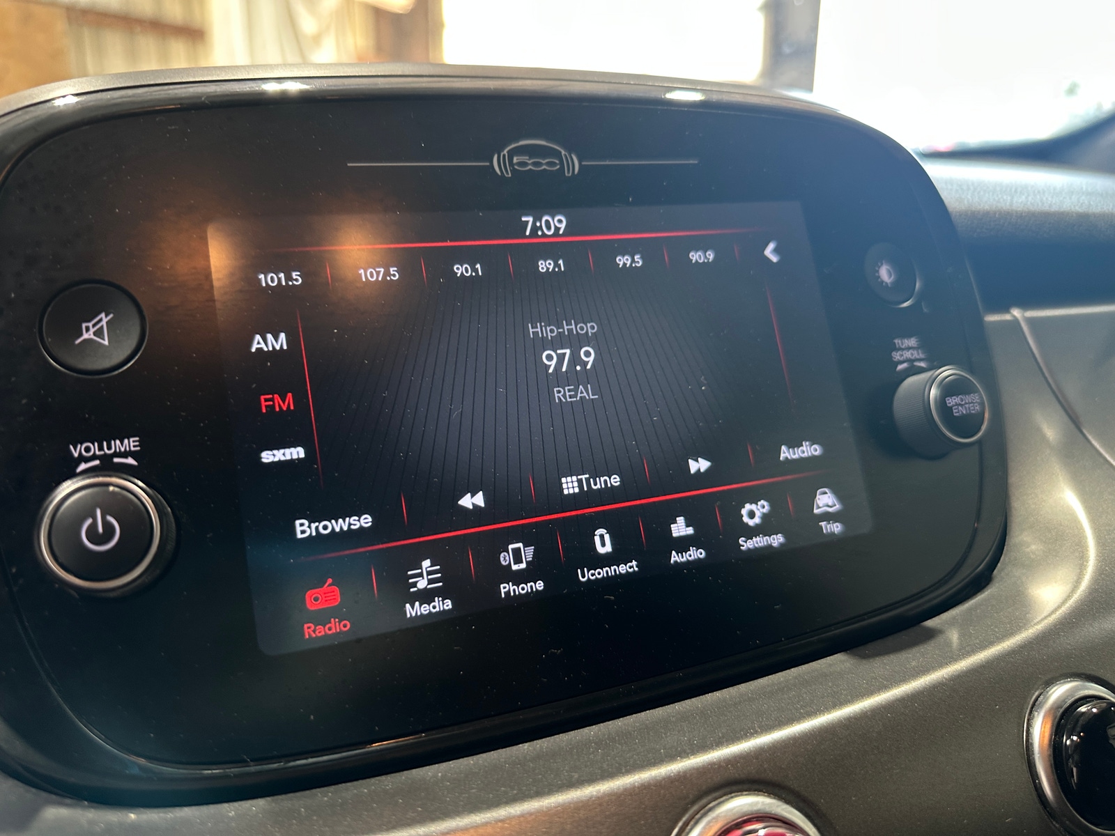 Thumbnail: 2020 Fiat 500X - 4