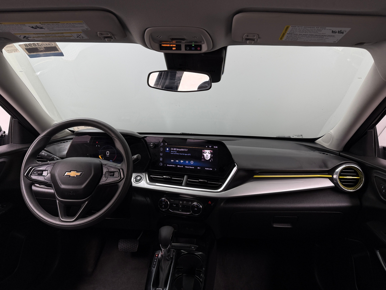 Thumbnail: 2024 Chevrolet Trax - 3