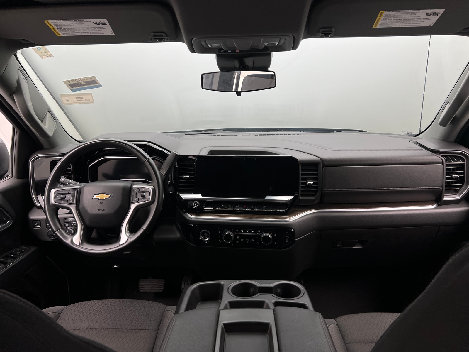 Thumbnail: 2024 Chevrolet Silverado 1500 - 3
