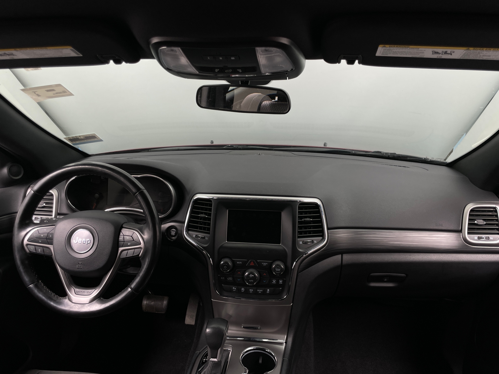 Thumbnail: 2020 Jeep Grand Cherokee - 3