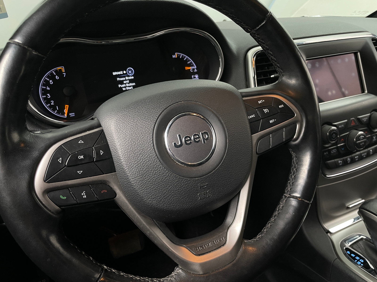 Thumbnail: 2020 Jeep Grand Cherokee - 5