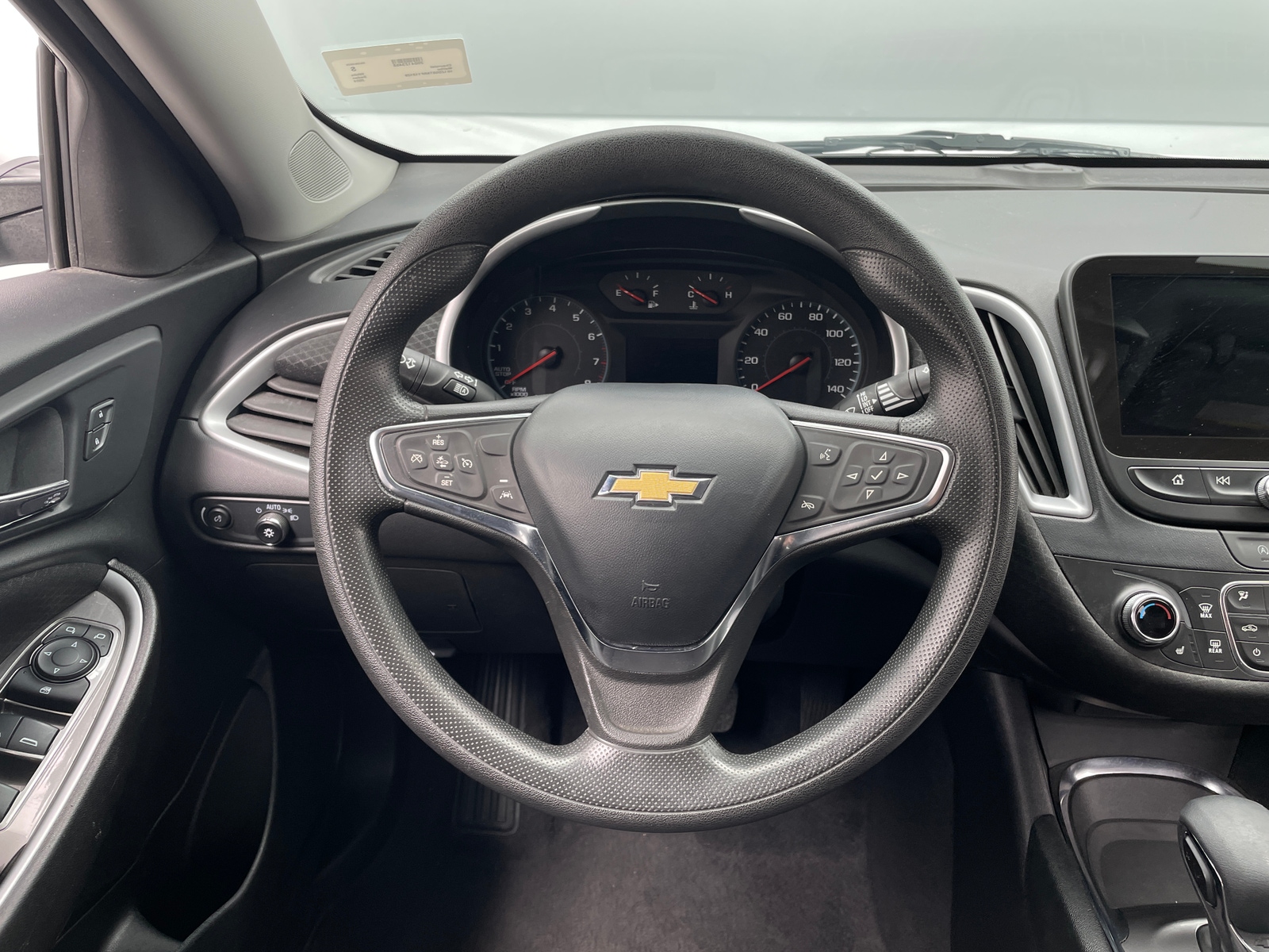 Thumbnail: 2024 Chevrolet Malibu - 5