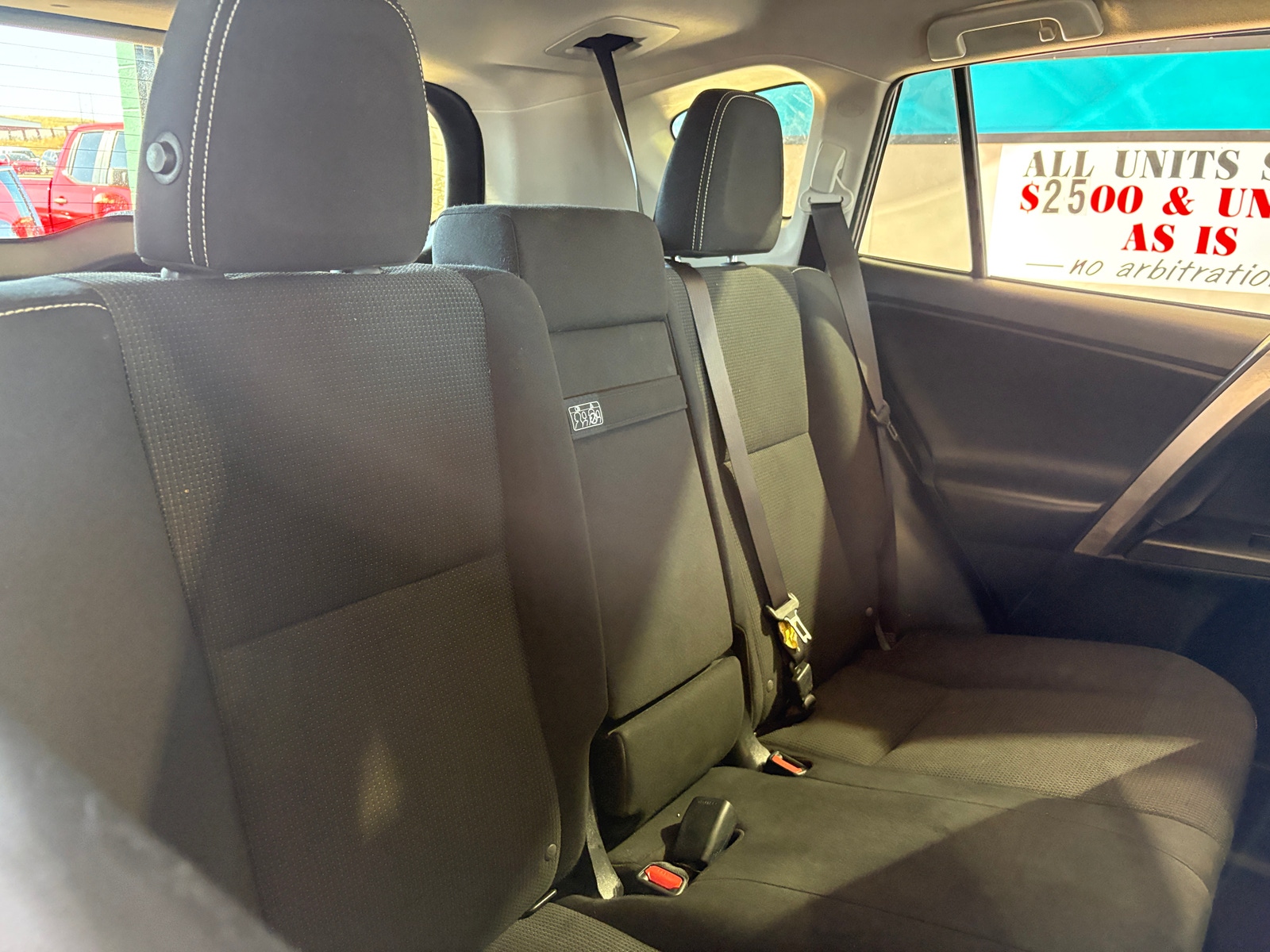 Thumbnail: 2018 Toyota RAV4 - 6