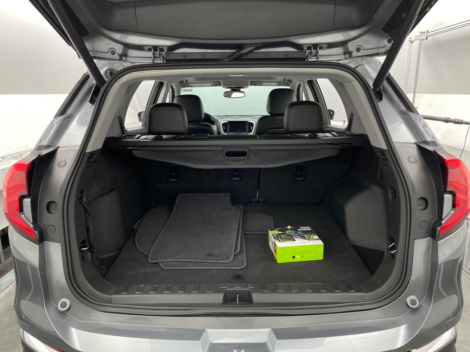 Thumbnail: 2021 GMC Terrain - 6