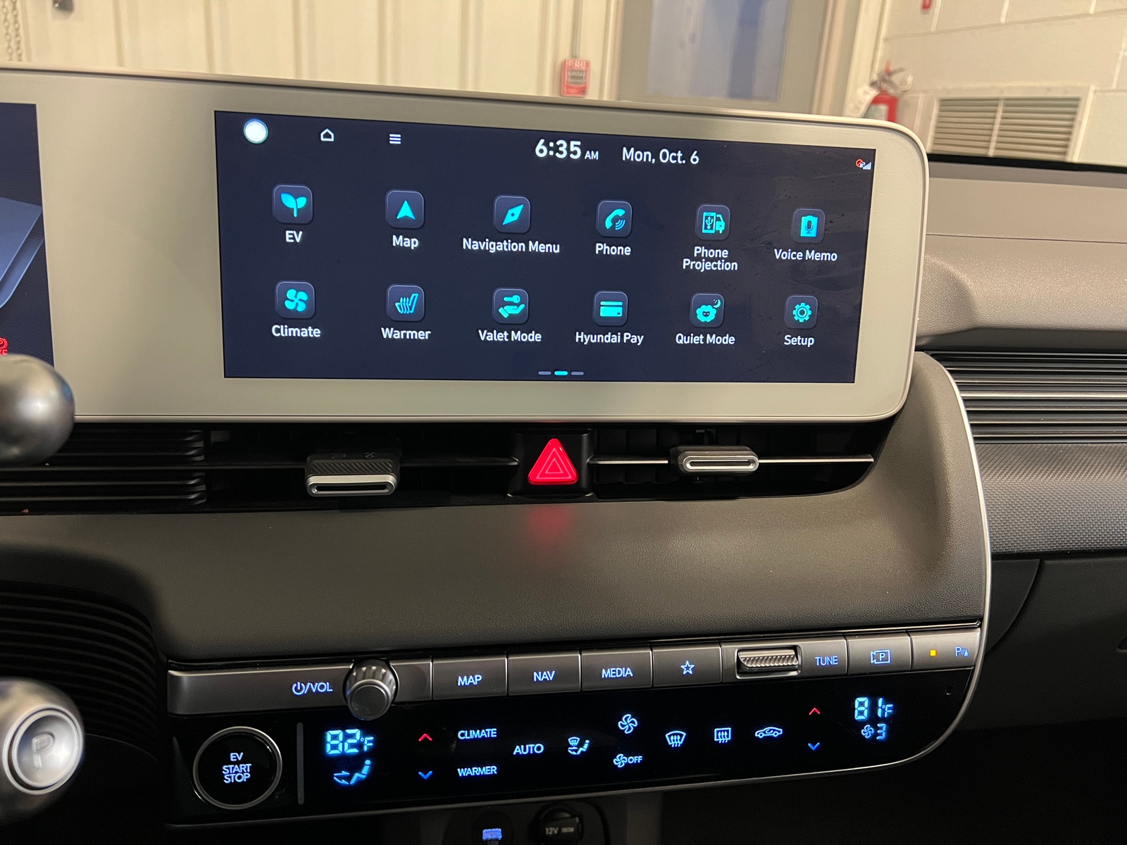 Thumbnail: 2024 Hyundai Ioniq 5 - 4