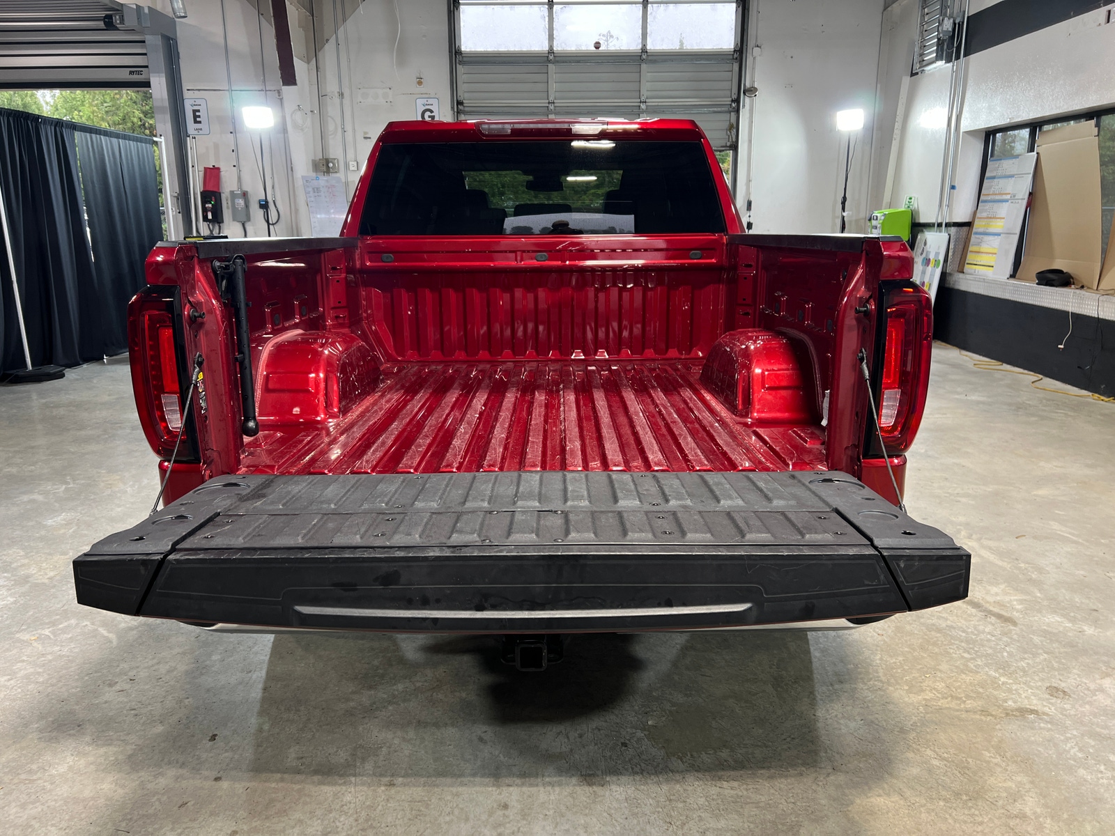 Thumbnail: 2024 GMC Sierra 1500 - 6