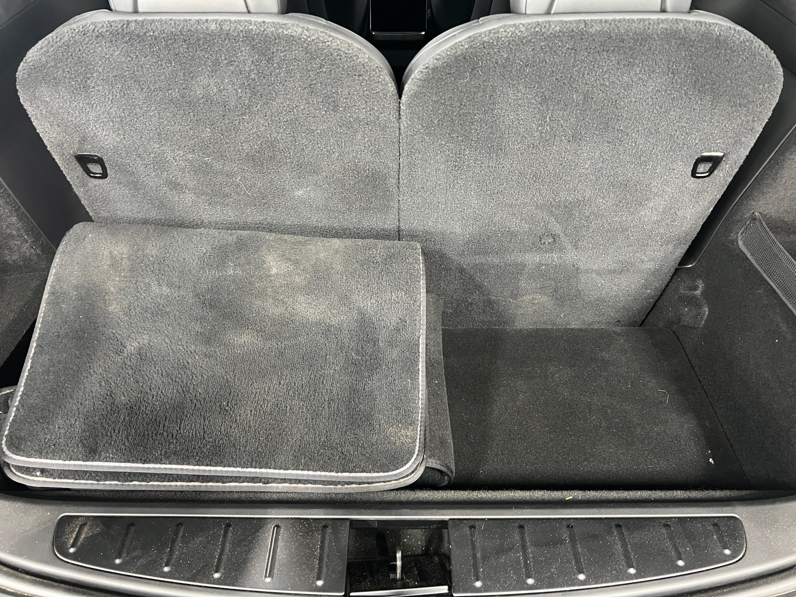 Thumbnail: 2023 Tesla Model X - 6