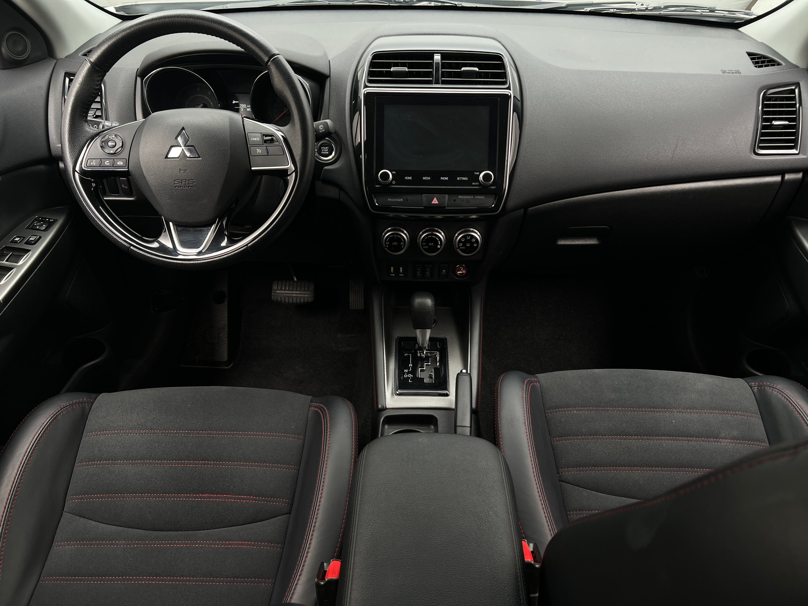 Thumbnail: 2024 Mitsubishi Outlander Sport - 2