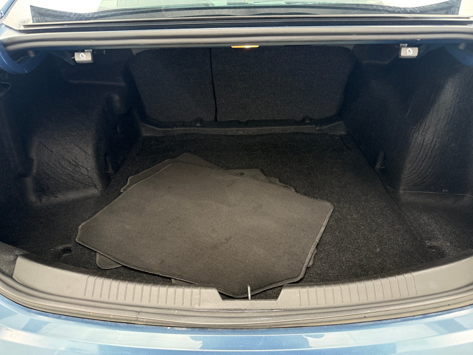 Thumbnail: 2024 Chevrolet Malibu - 7