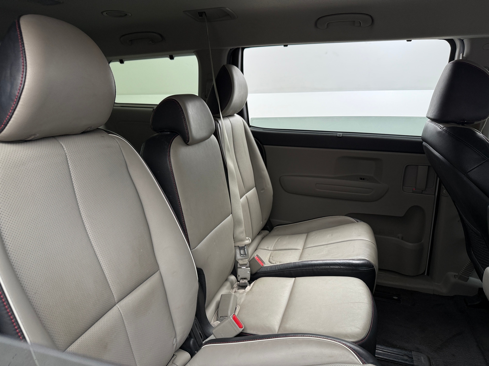 Thumbnail: 2020 Kia Sedona - 5