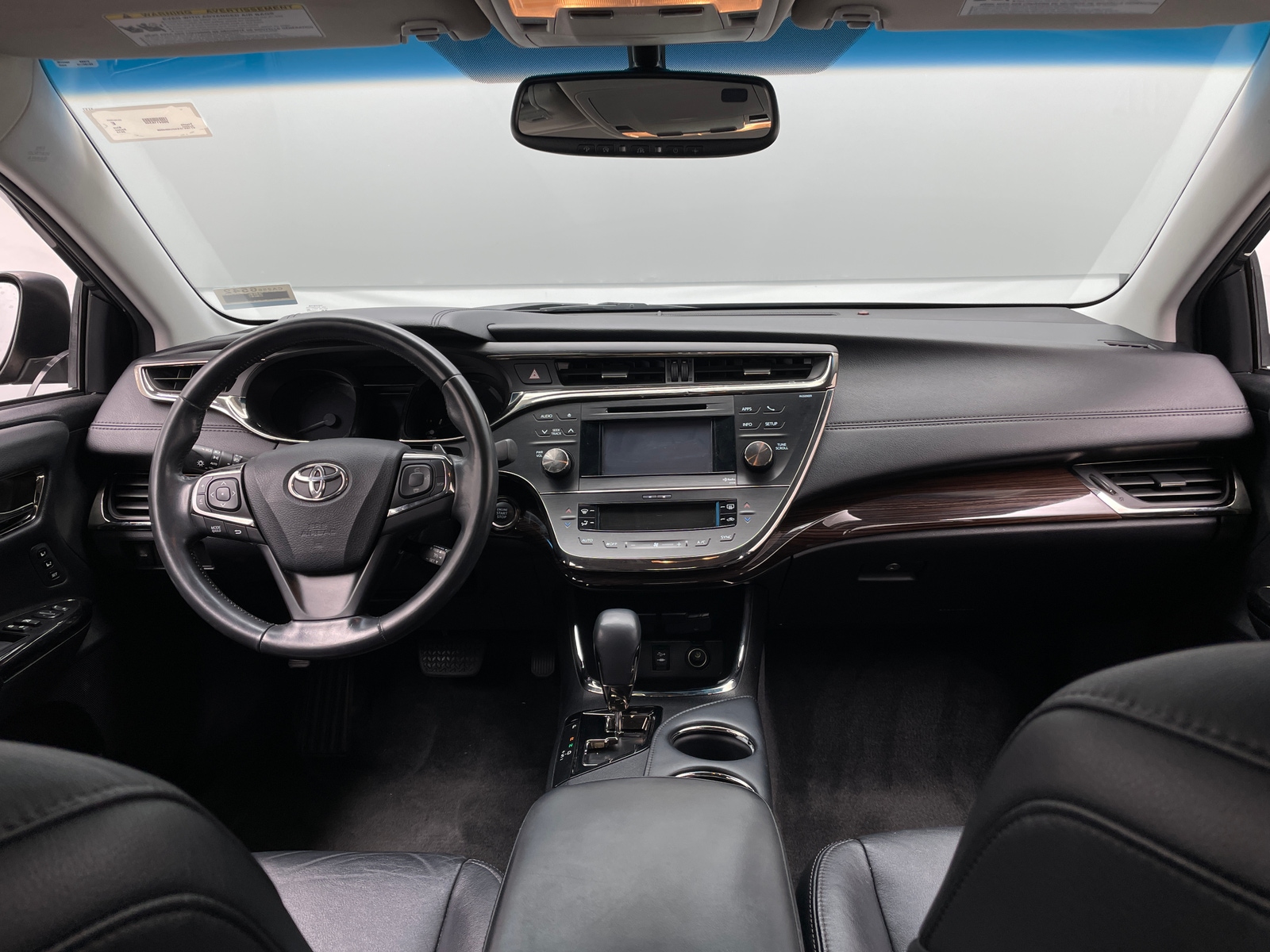 Thumbnail: 2013 Toyota Avalon - 3