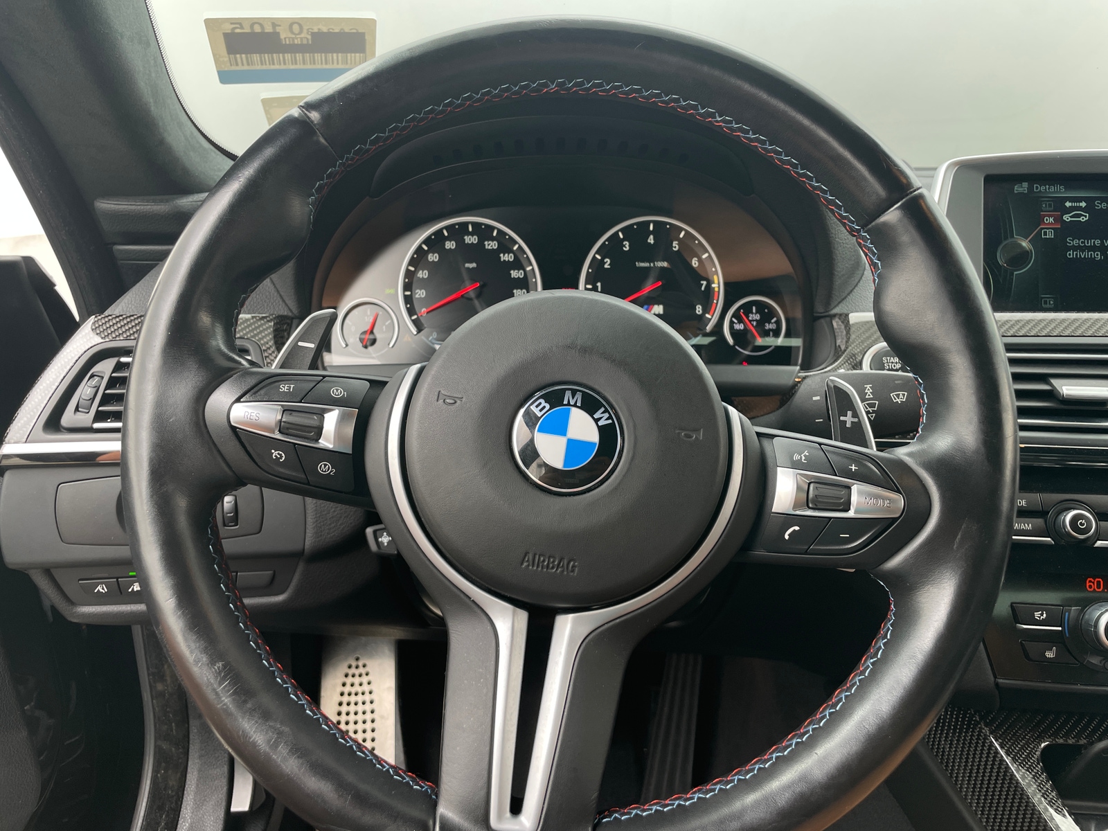 Thumbnail: 2015 BMW M6 - 3