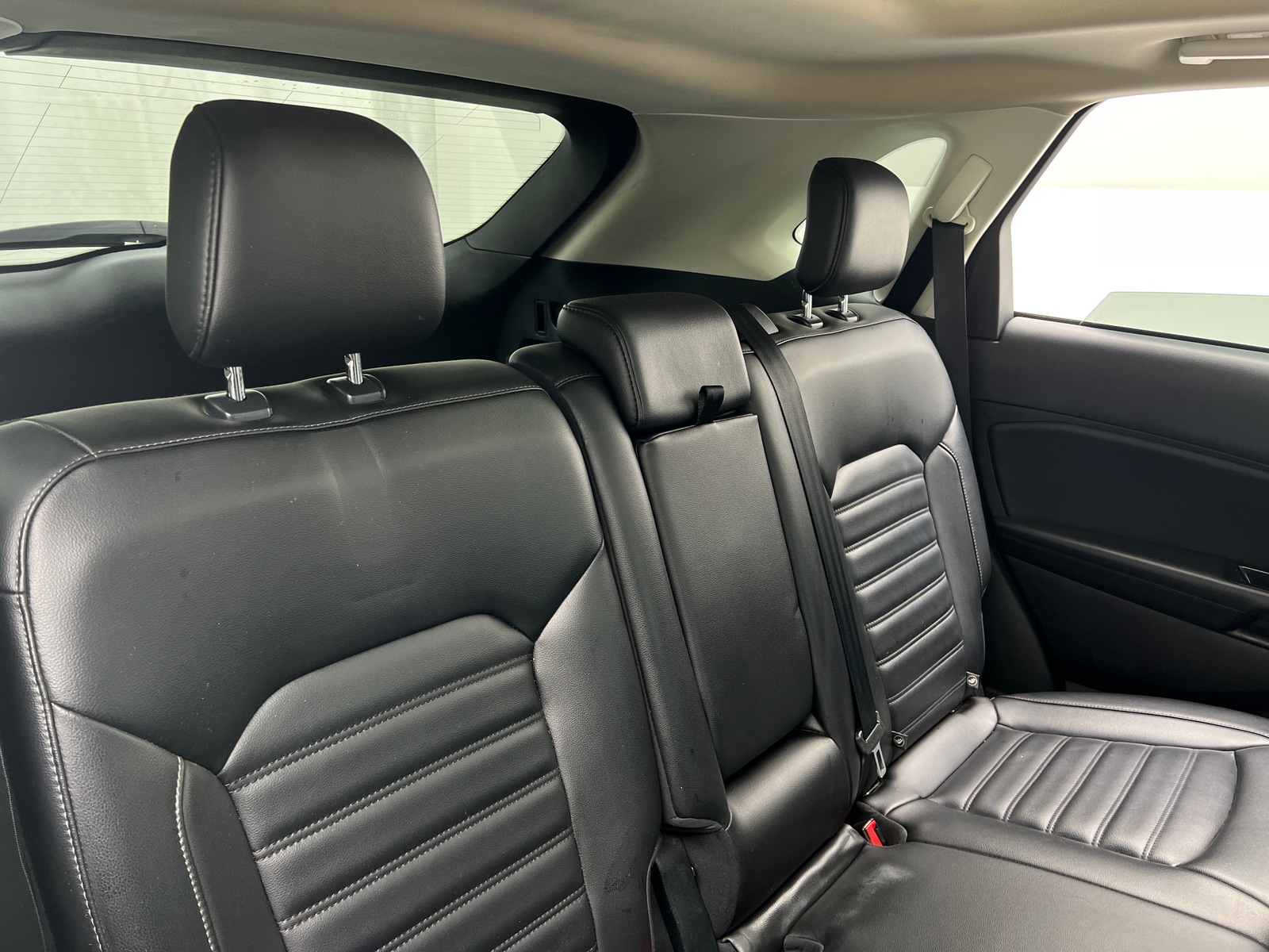 Thumbnail: 2019 Ford Edge - 5