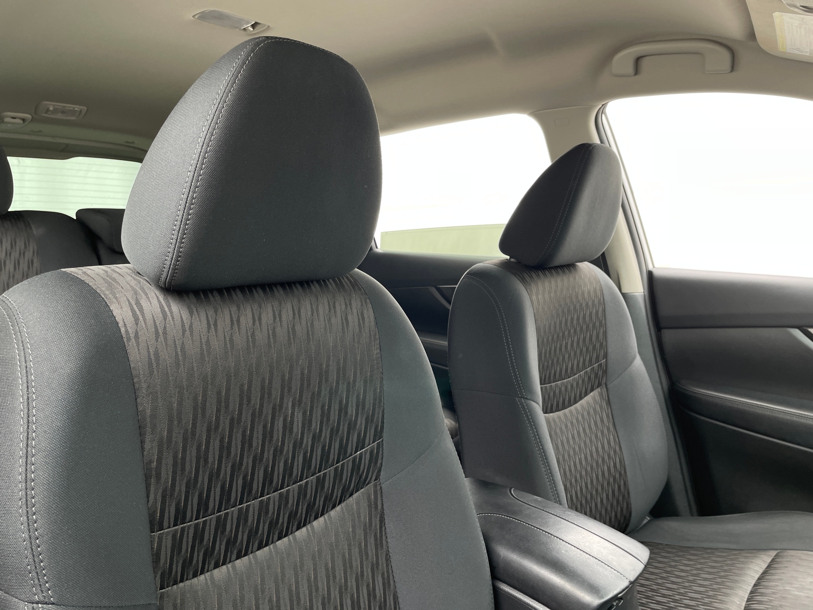 Thumbnail: 2019 Nissan Rogue - 2