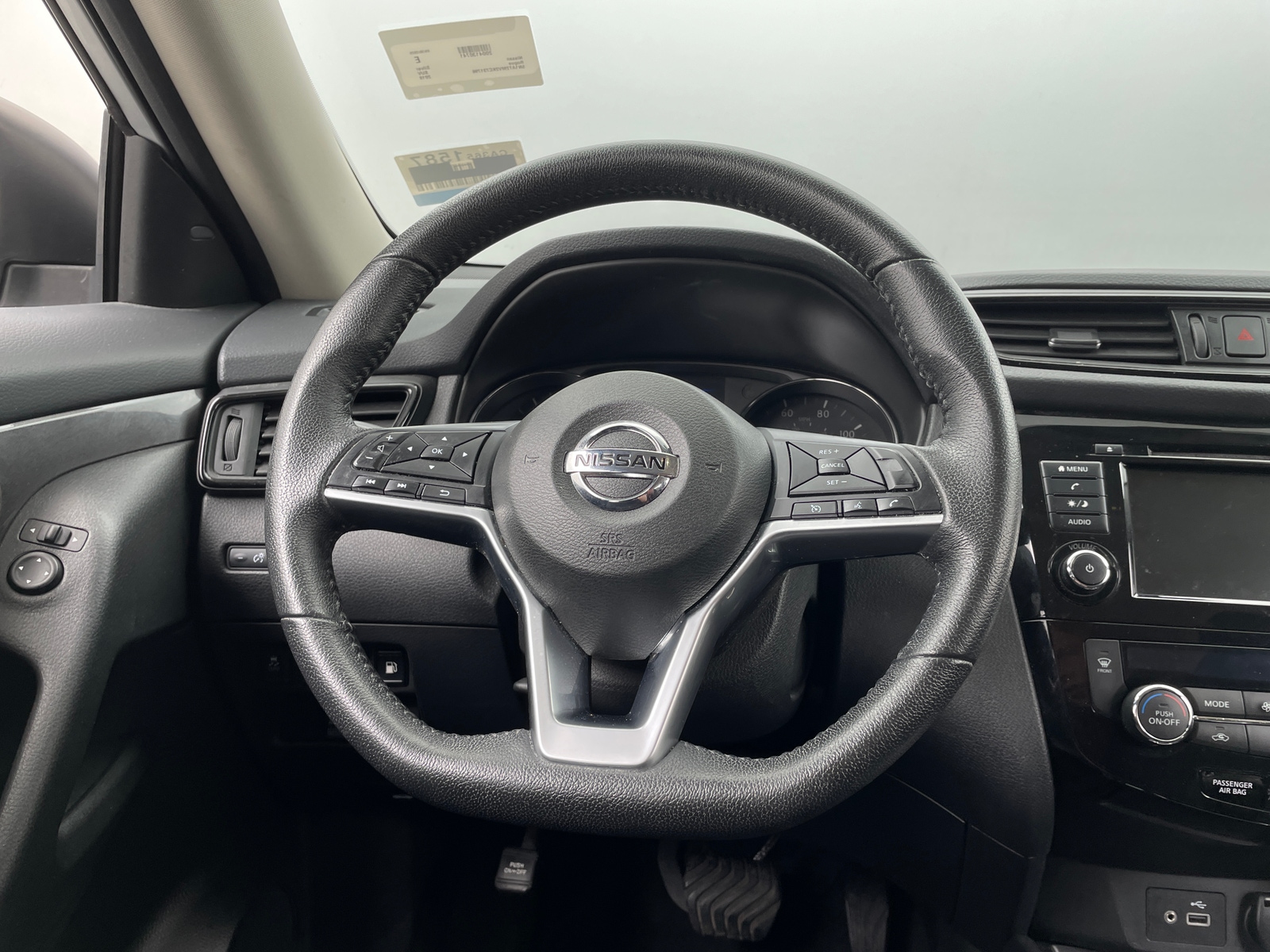Thumbnail: 2019 Nissan Rogue - 5