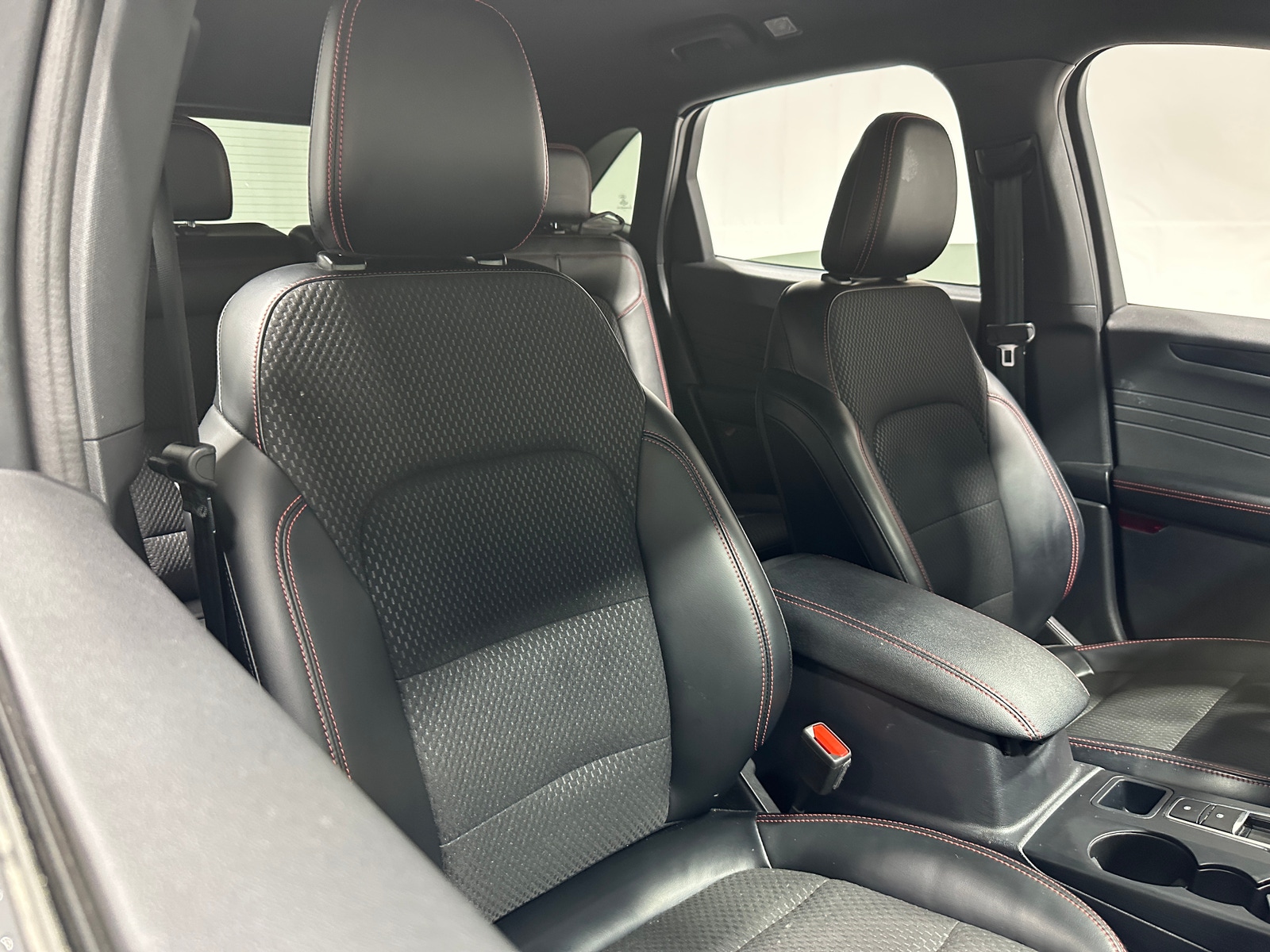 Thumbnail: 2023 Ford Escape - 2