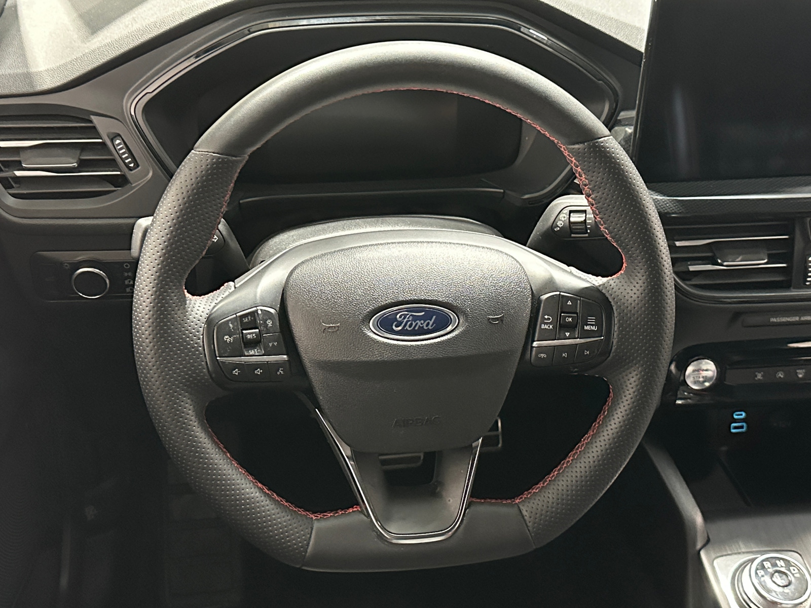 Thumbnail: 2023 Ford Escape - 5