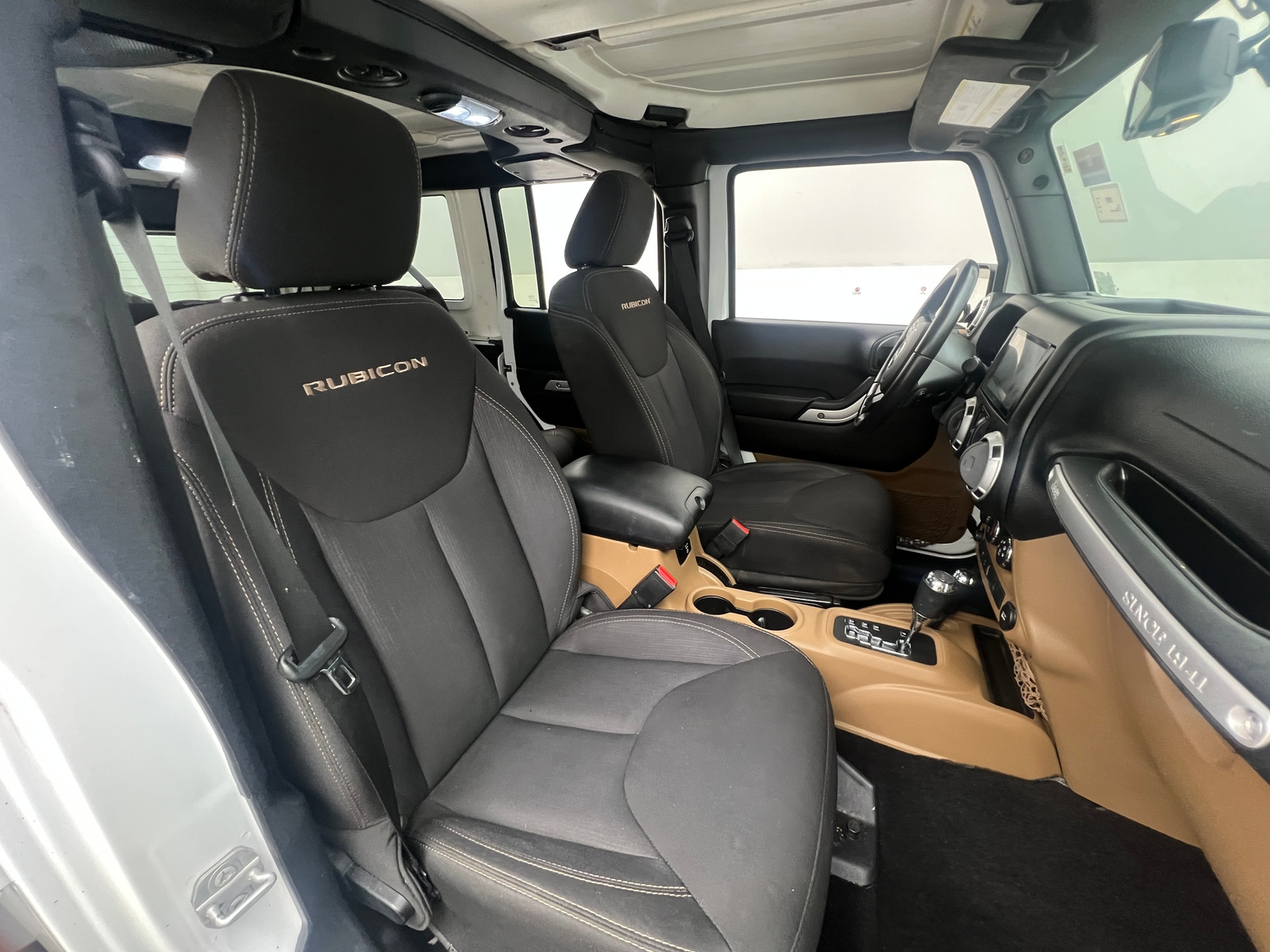 Thumbnail: 2015 Jeep Wrangler - 2
