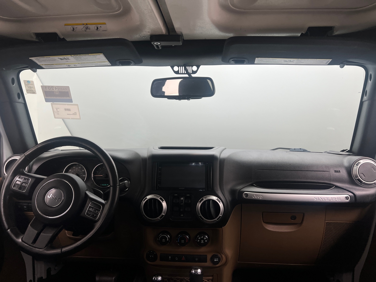 Thumbnail: 2015 Jeep Wrangler - 3
