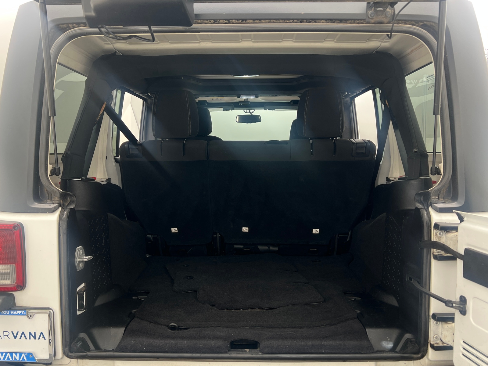 Thumbnail: 2015 Jeep Wrangler - 7