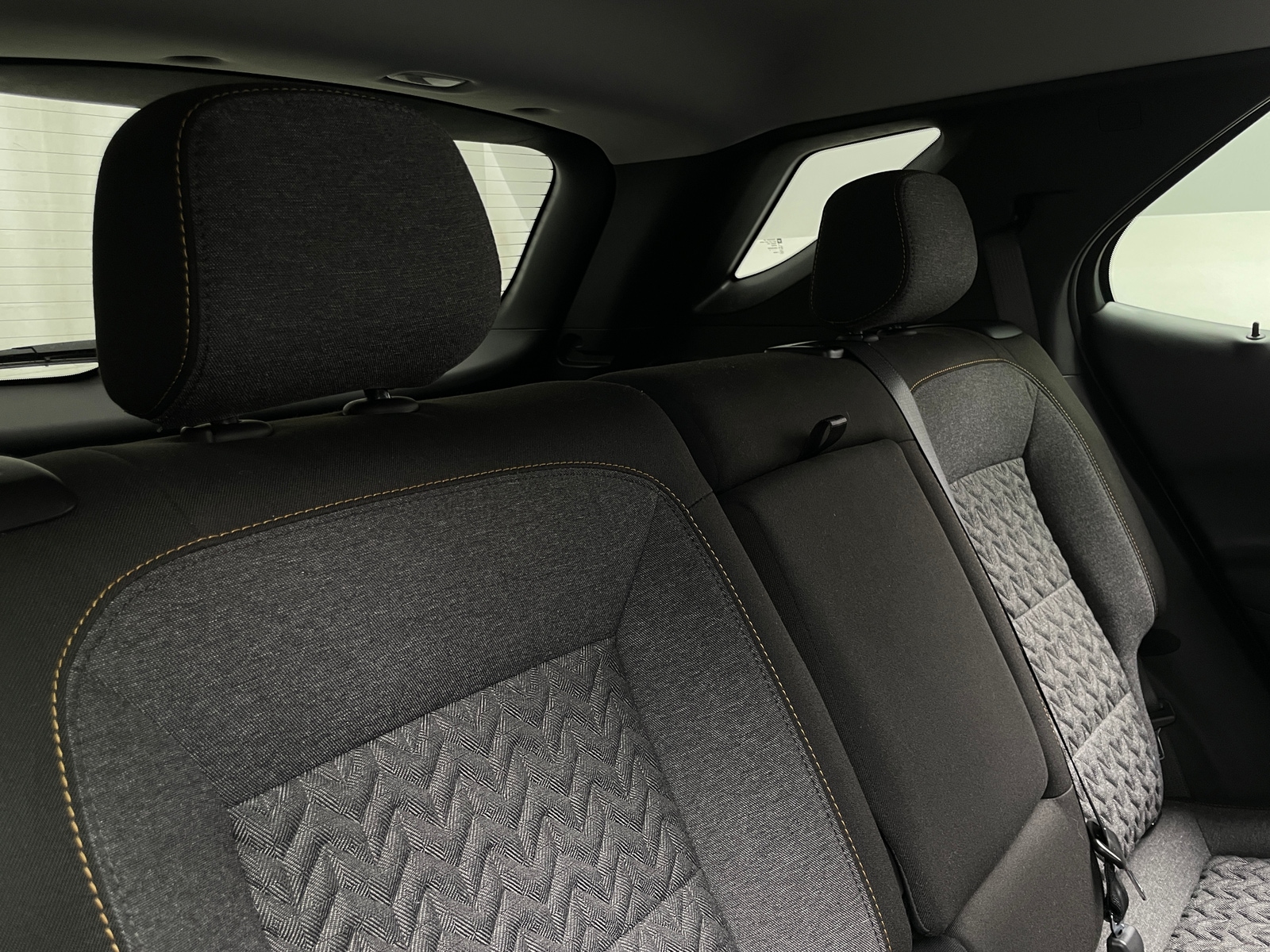Thumbnail: 2023 Chevrolet Equinox - 6