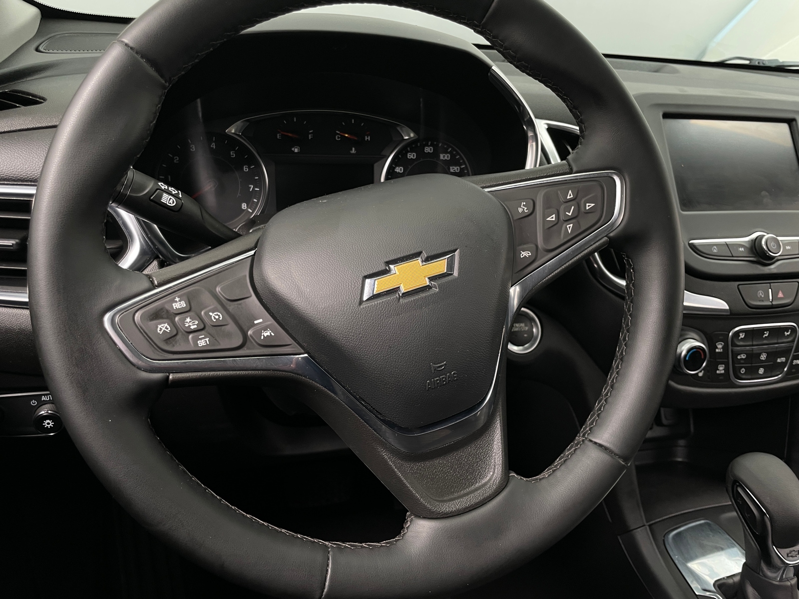 Thumbnail: 2023 Chevrolet Equinox - 5