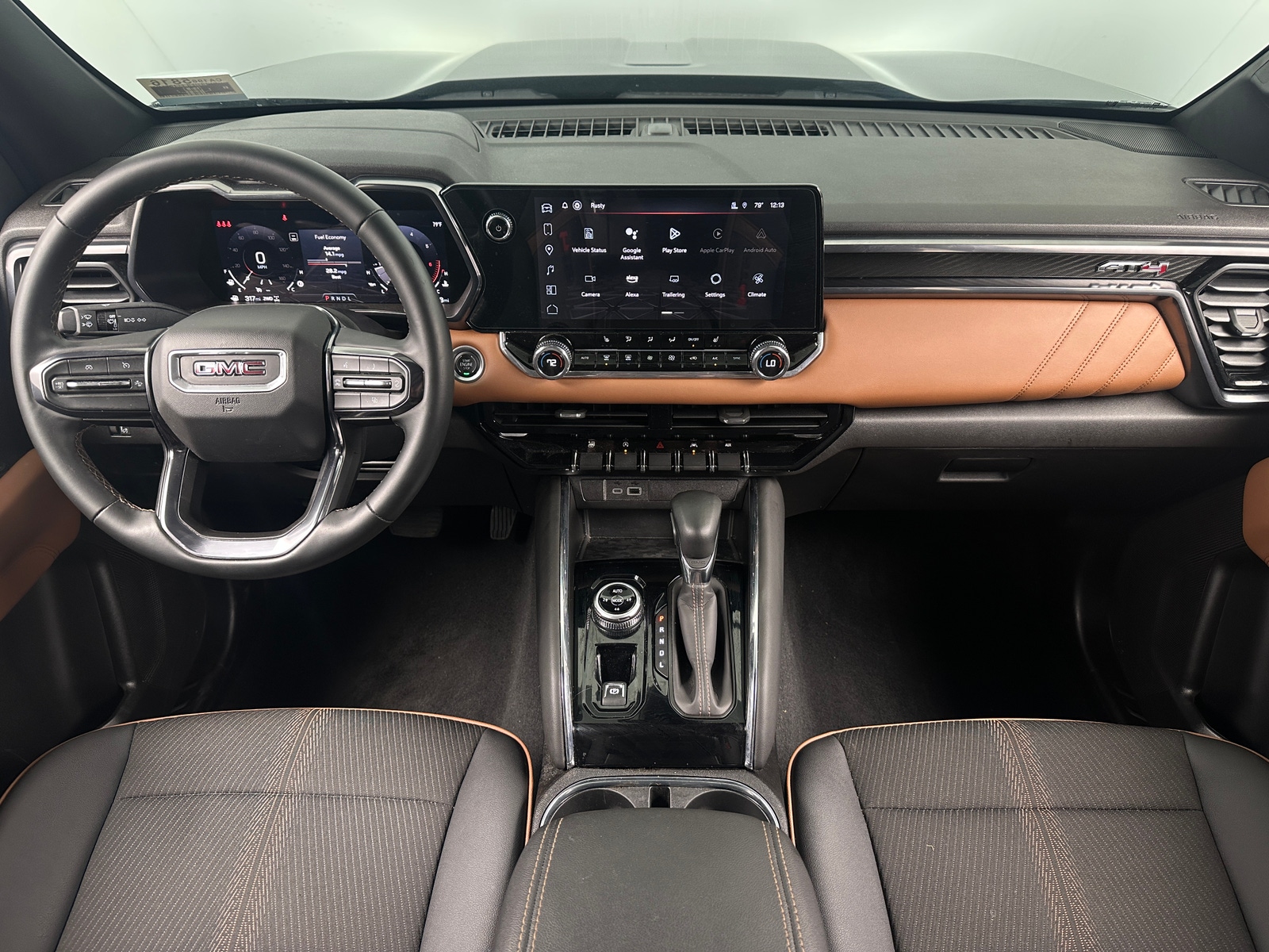 Thumbnail: 2024 GMC Canyon - 3