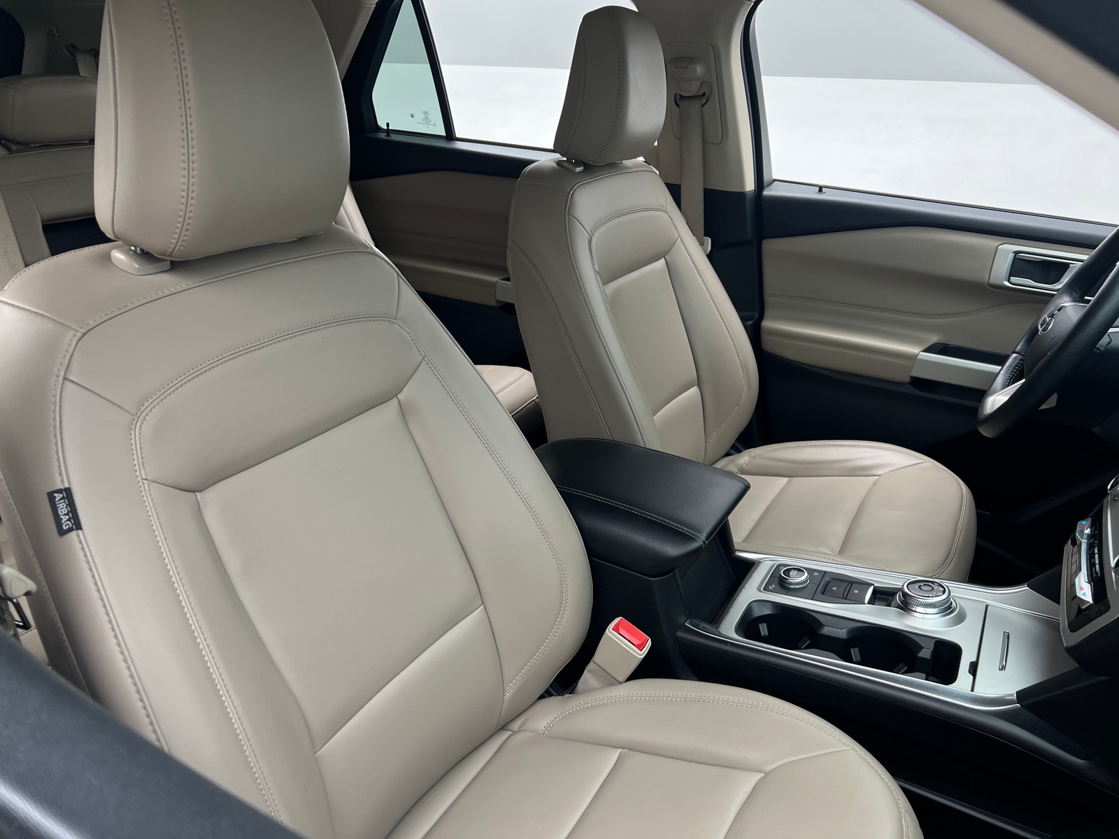 Thumbnail: 2024 Ford Explorer - 2