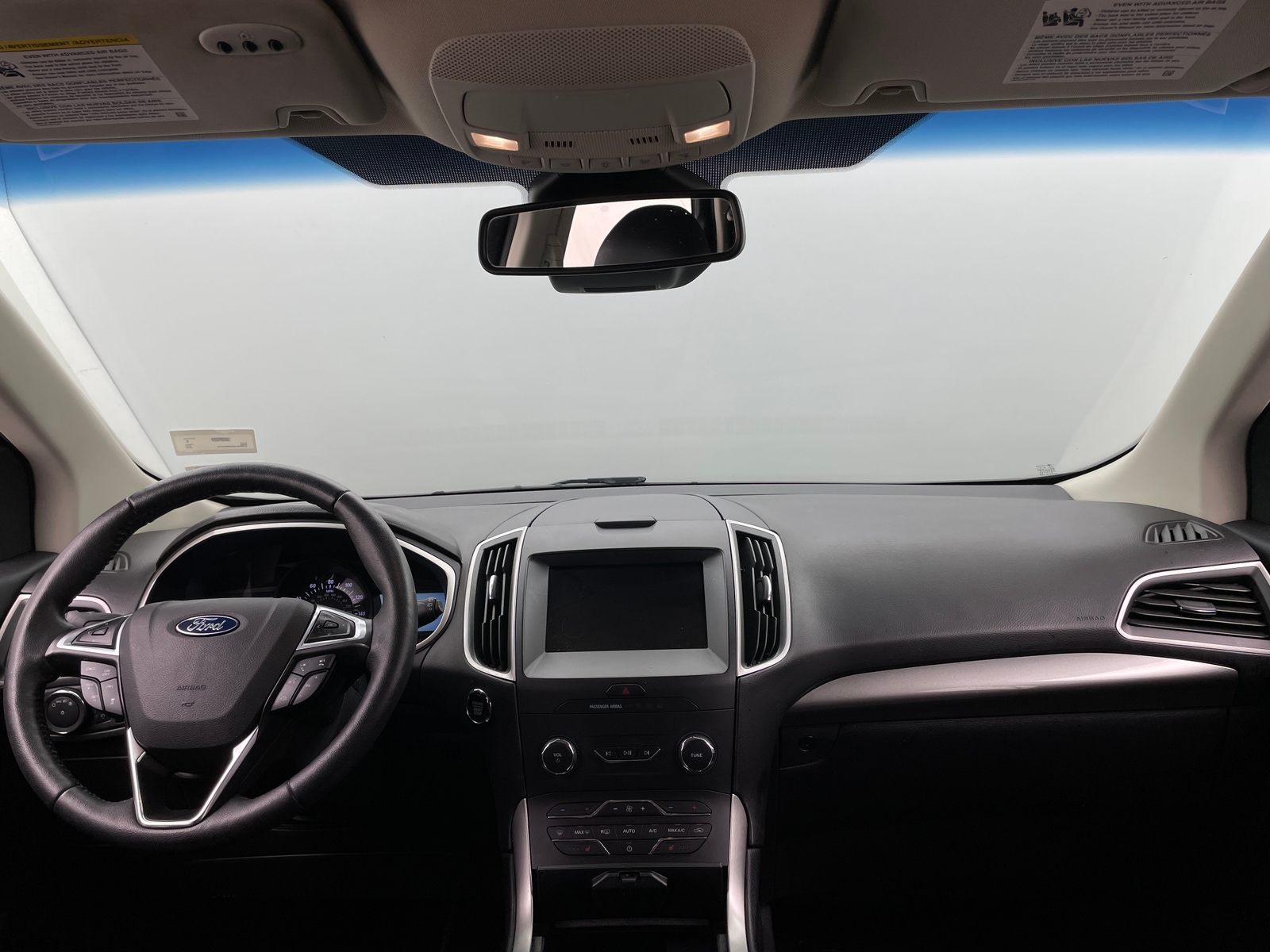 Thumbnail: 2019 Ford Edge - 3