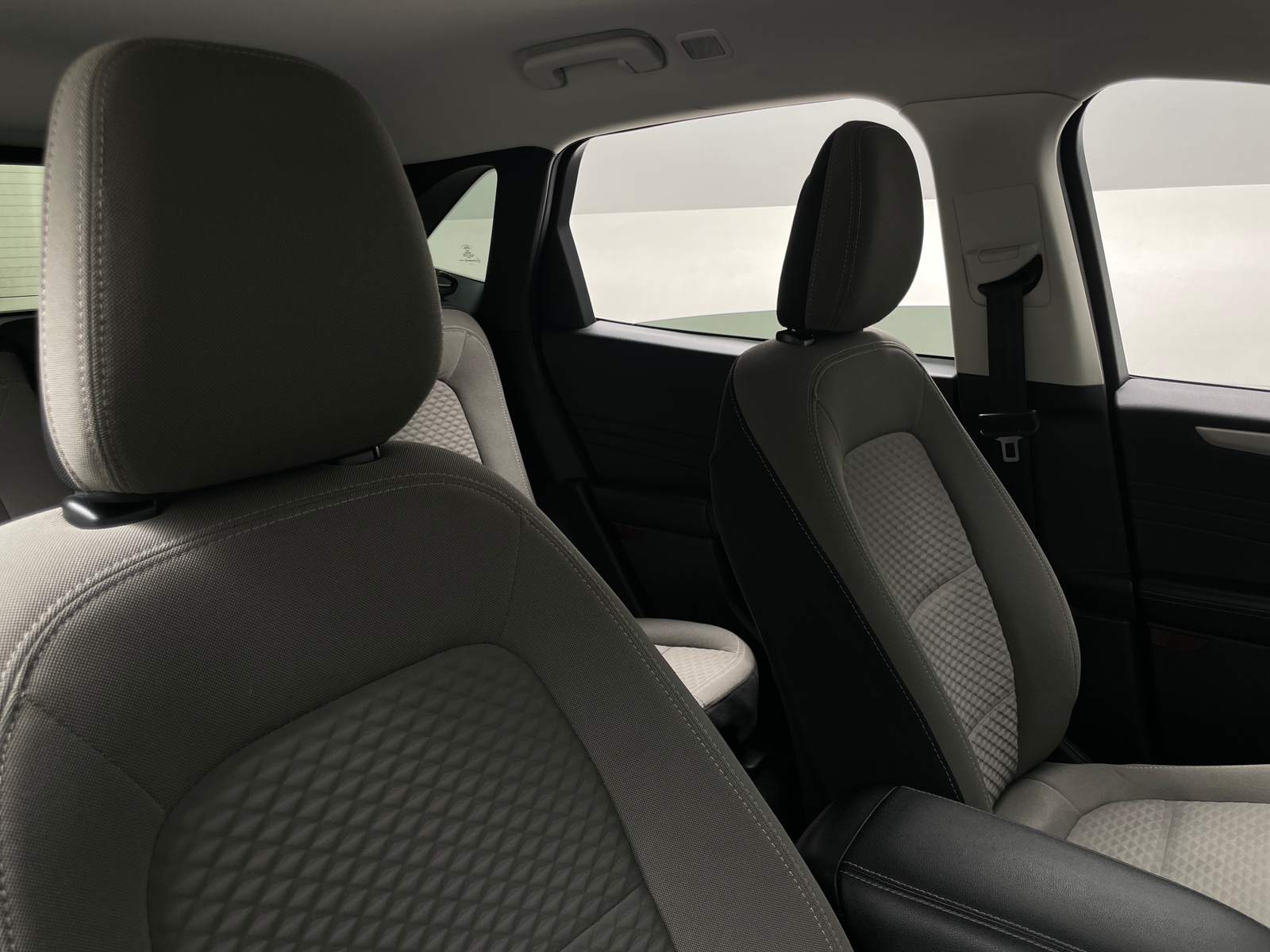 Thumbnail: 2022 Ford Escape - 2
