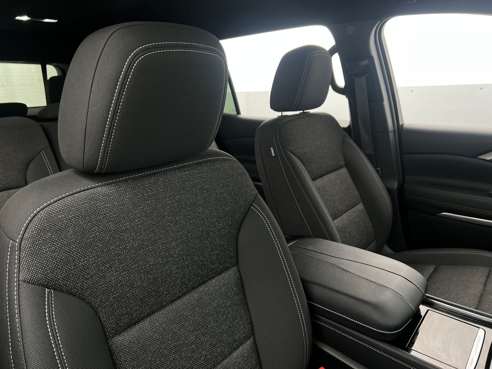Thumbnail: 2024 Chevrolet Traverse - 2