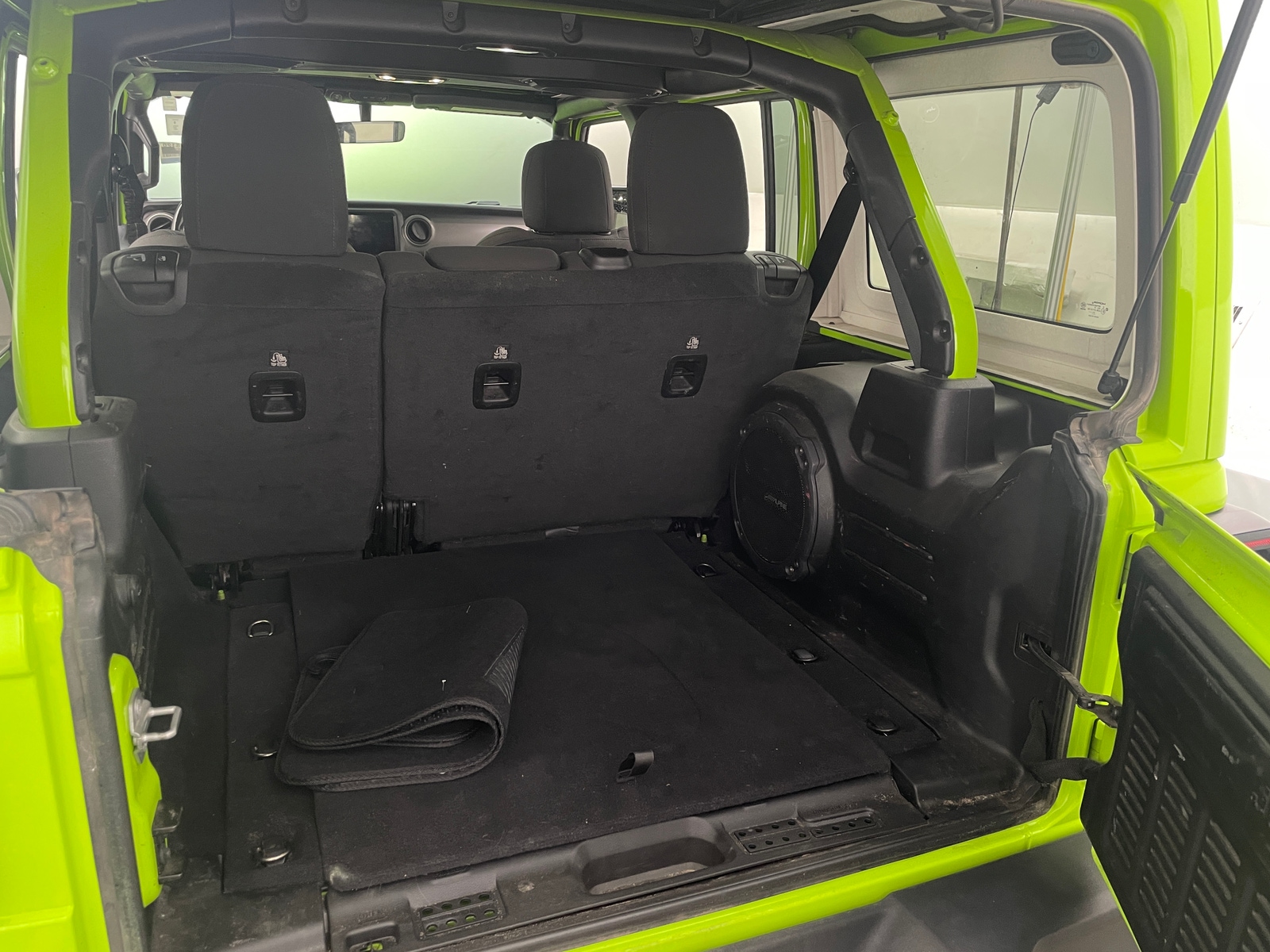 Thumbnail: 2021 Jeep Wrangler - 7