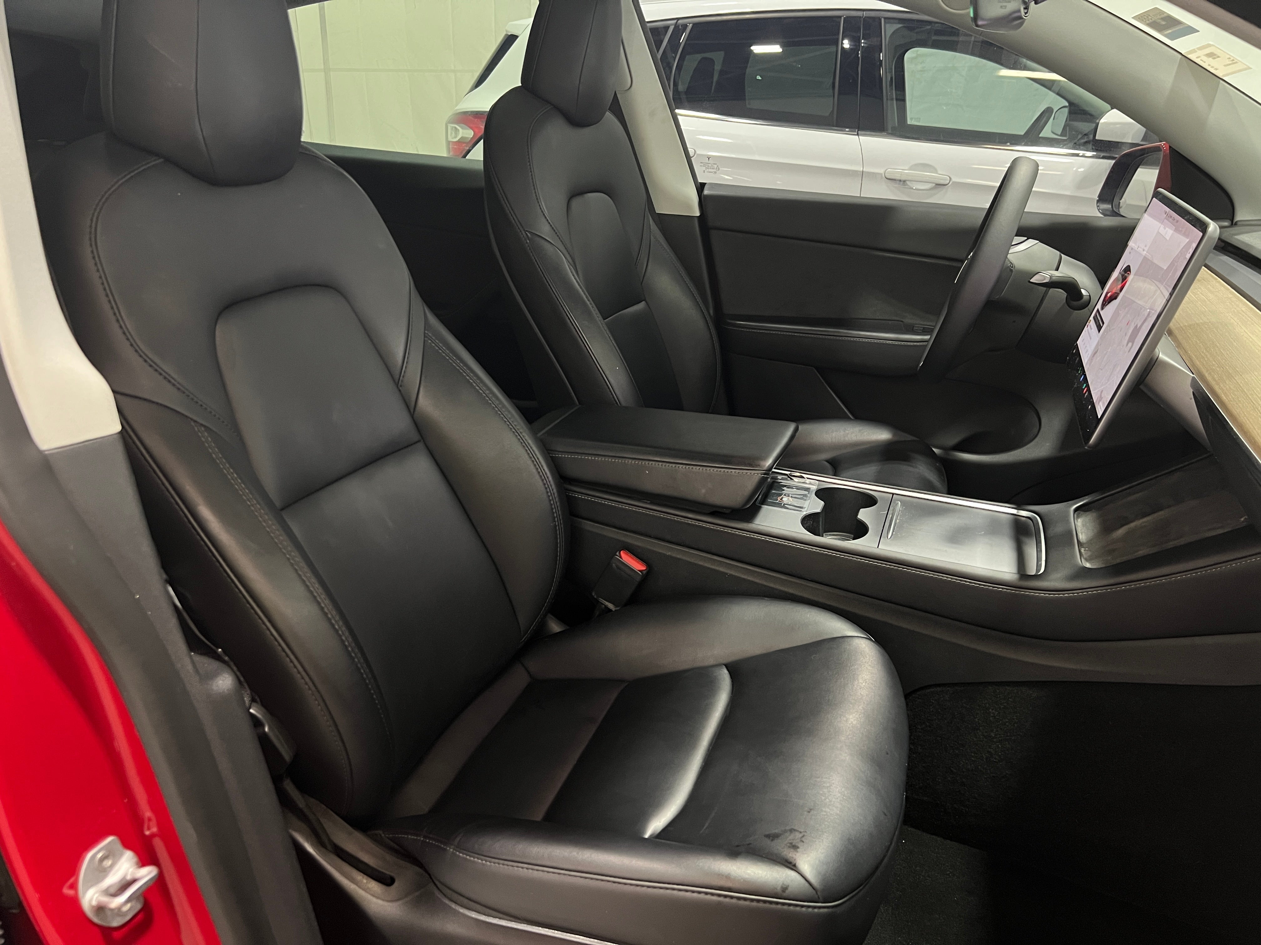 Used 2022 Tesla Model Y Long Range with VIN 7SAYGDEE1NF331210 for sale in Auburn, WA