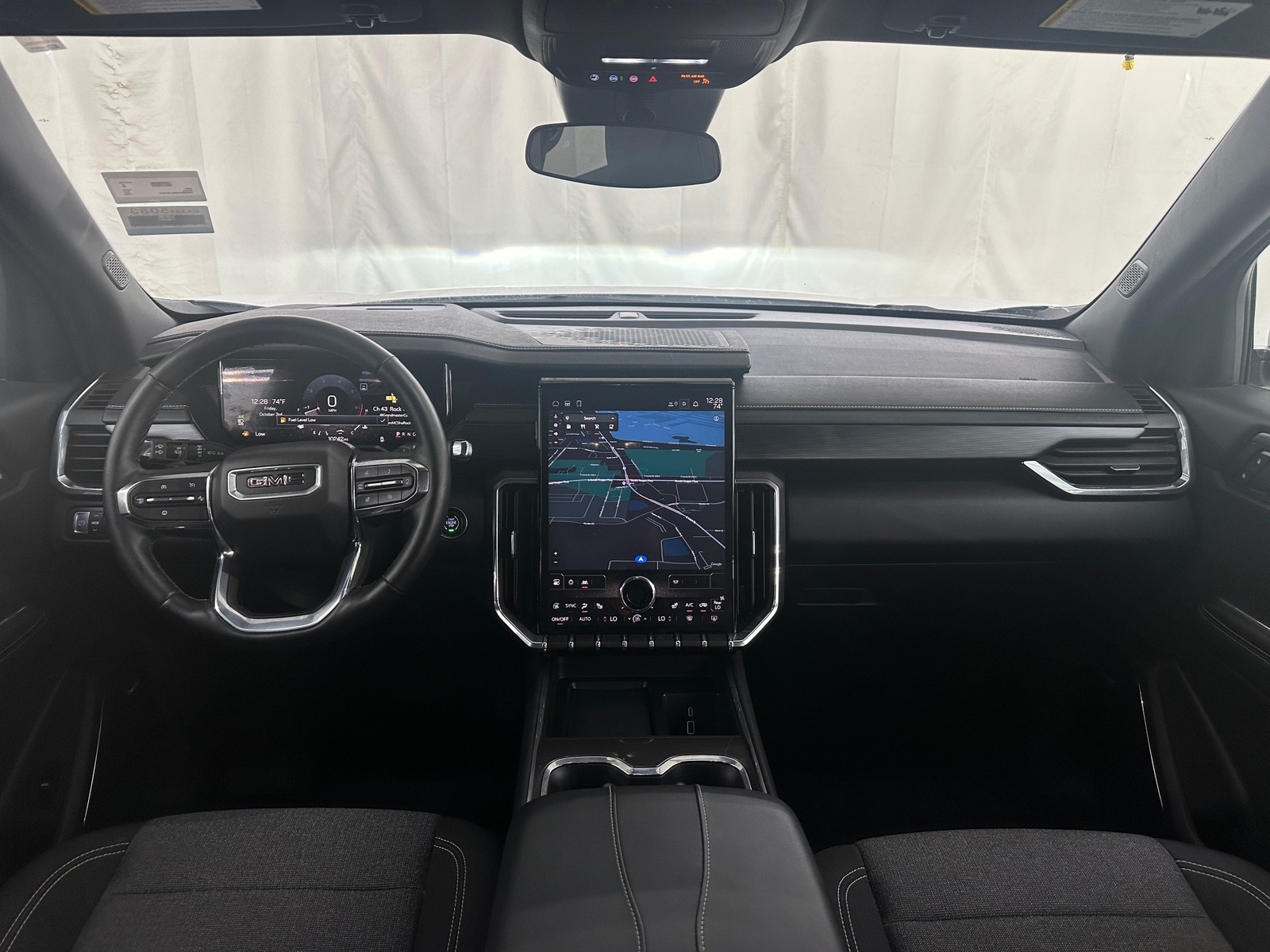Thumbnail: 2025 GMC Acadia - 3