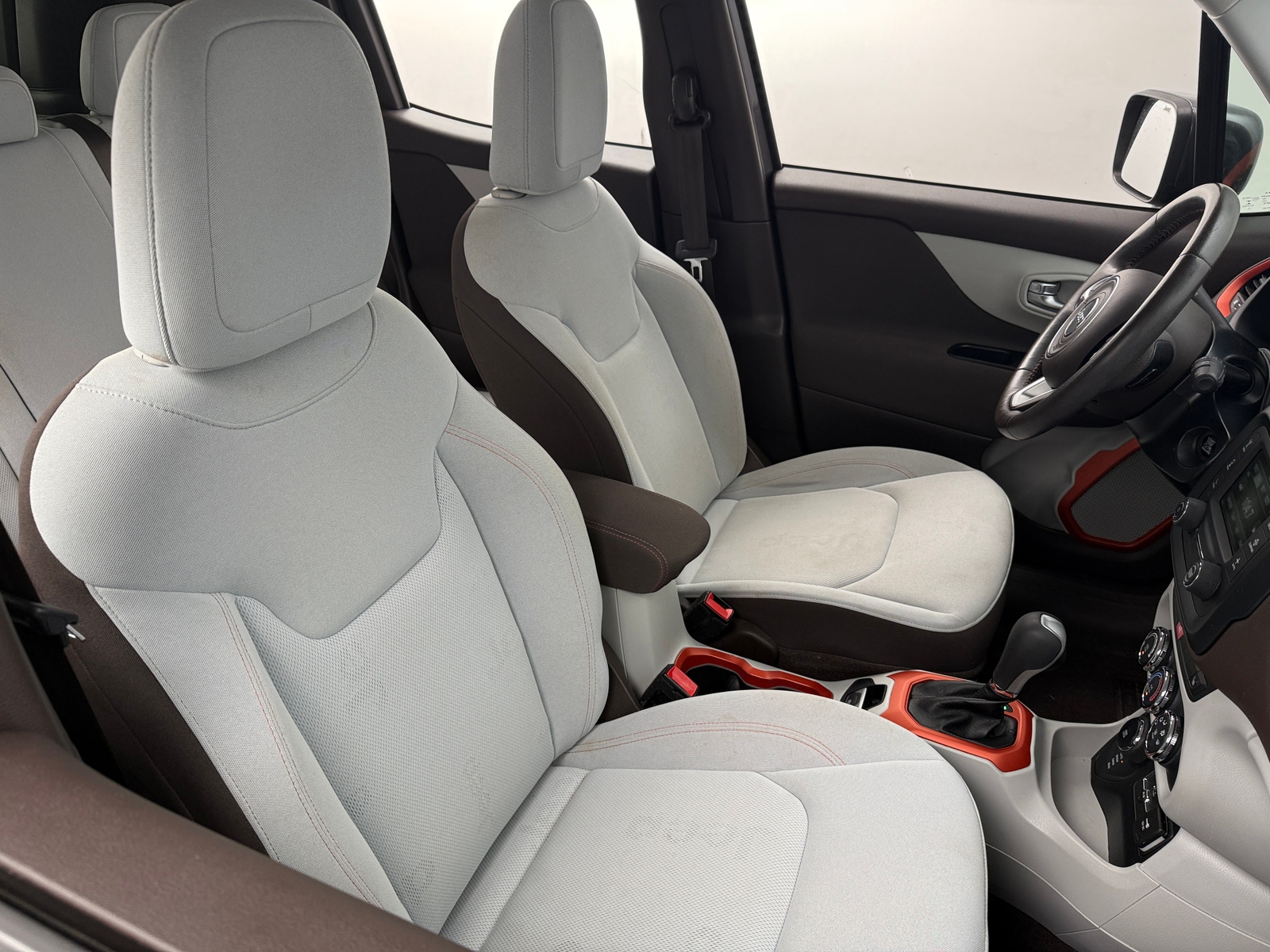 Thumbnail: 2016 Jeep Renegade - 2
