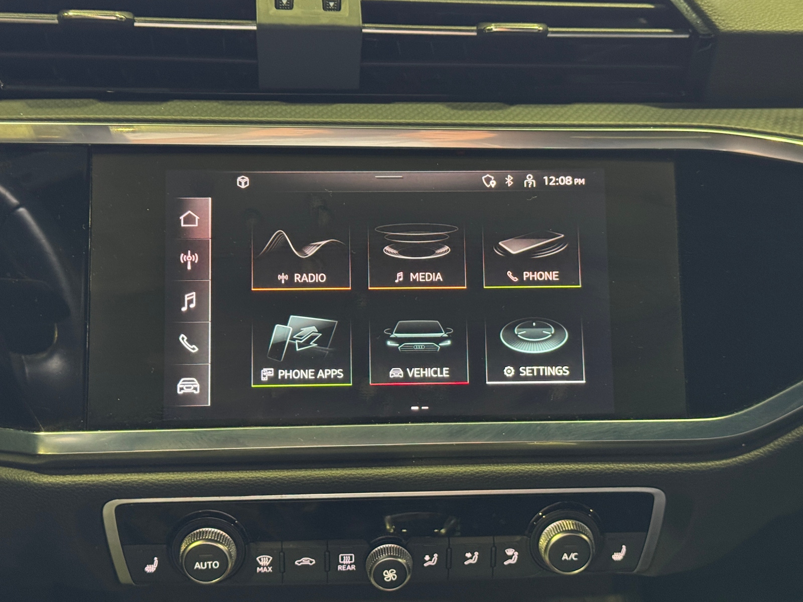 Thumbnail: 2022 Audi Q3 - 3