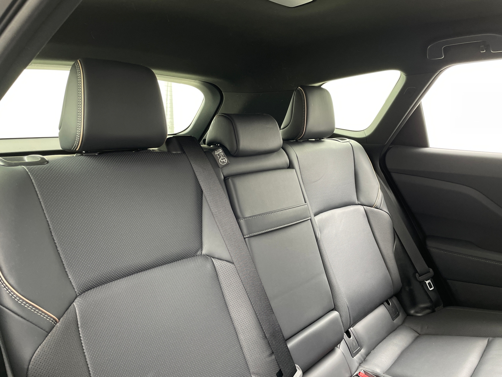 Thumbnail: 2025 Toyota Crown Signia - 5