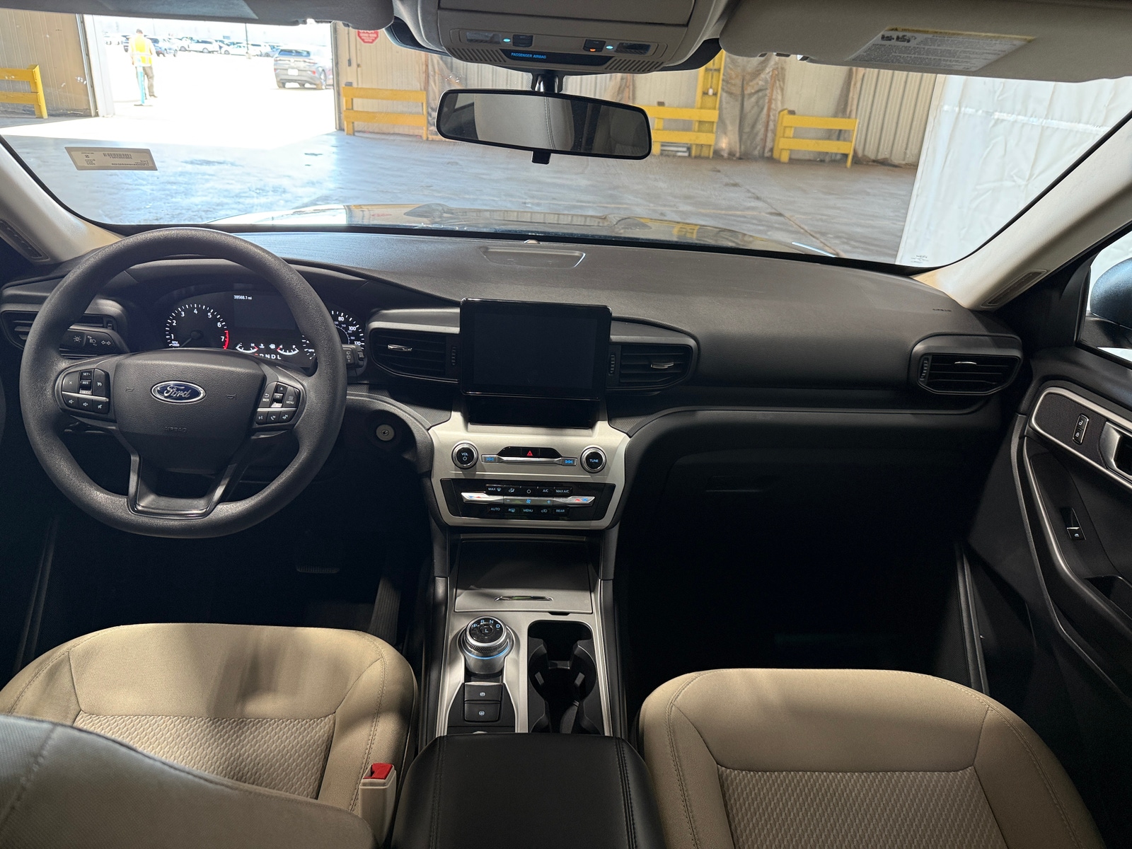 Thumbnail: 2022 Ford Explorer - 3