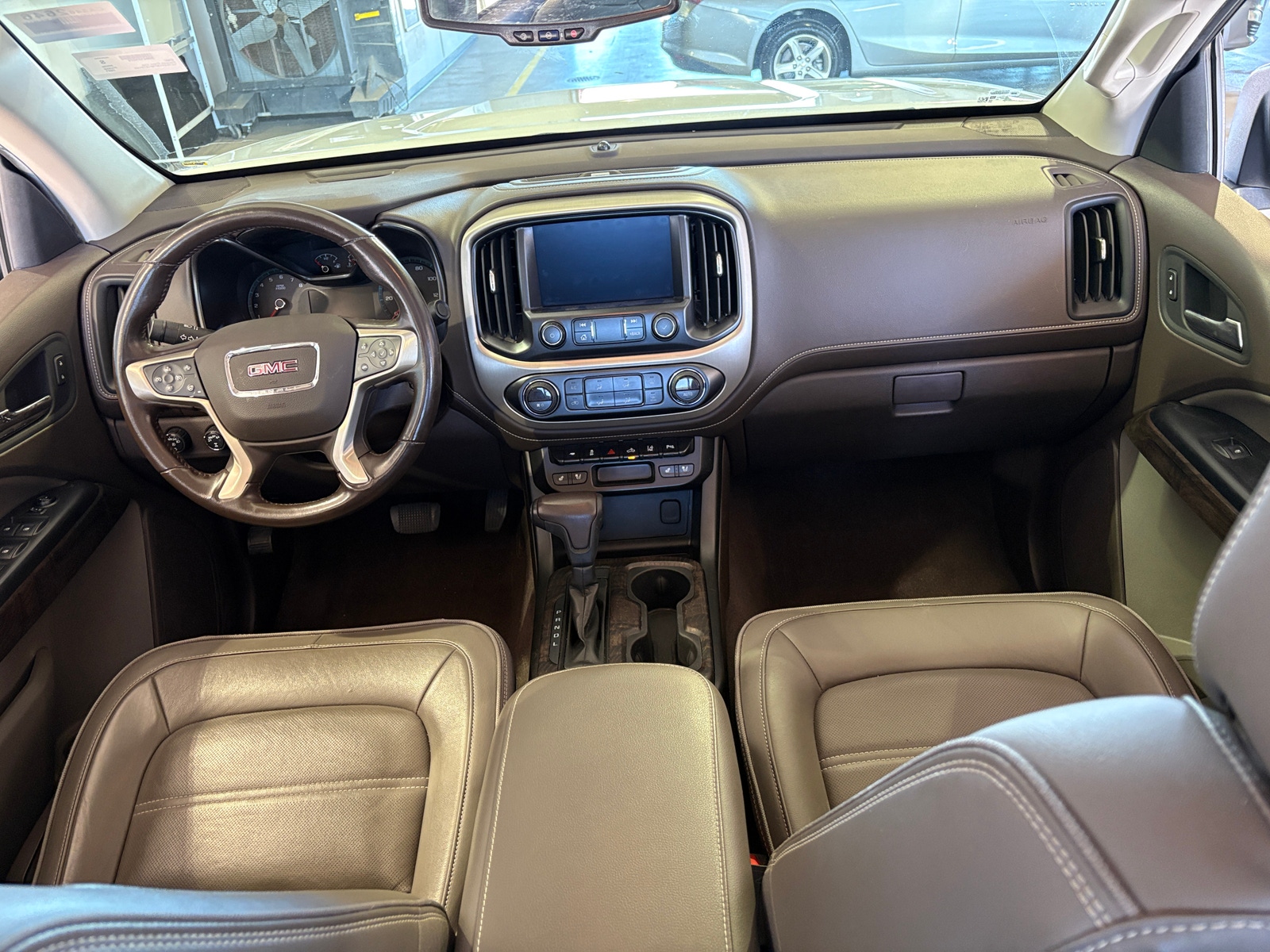 Thumbnail: 2021 GMC Canyon - 2