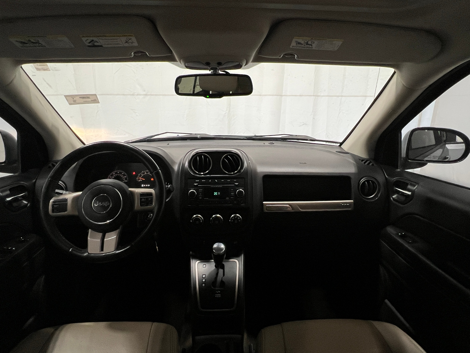 Thumbnail: 2016 Jeep Compass - 3